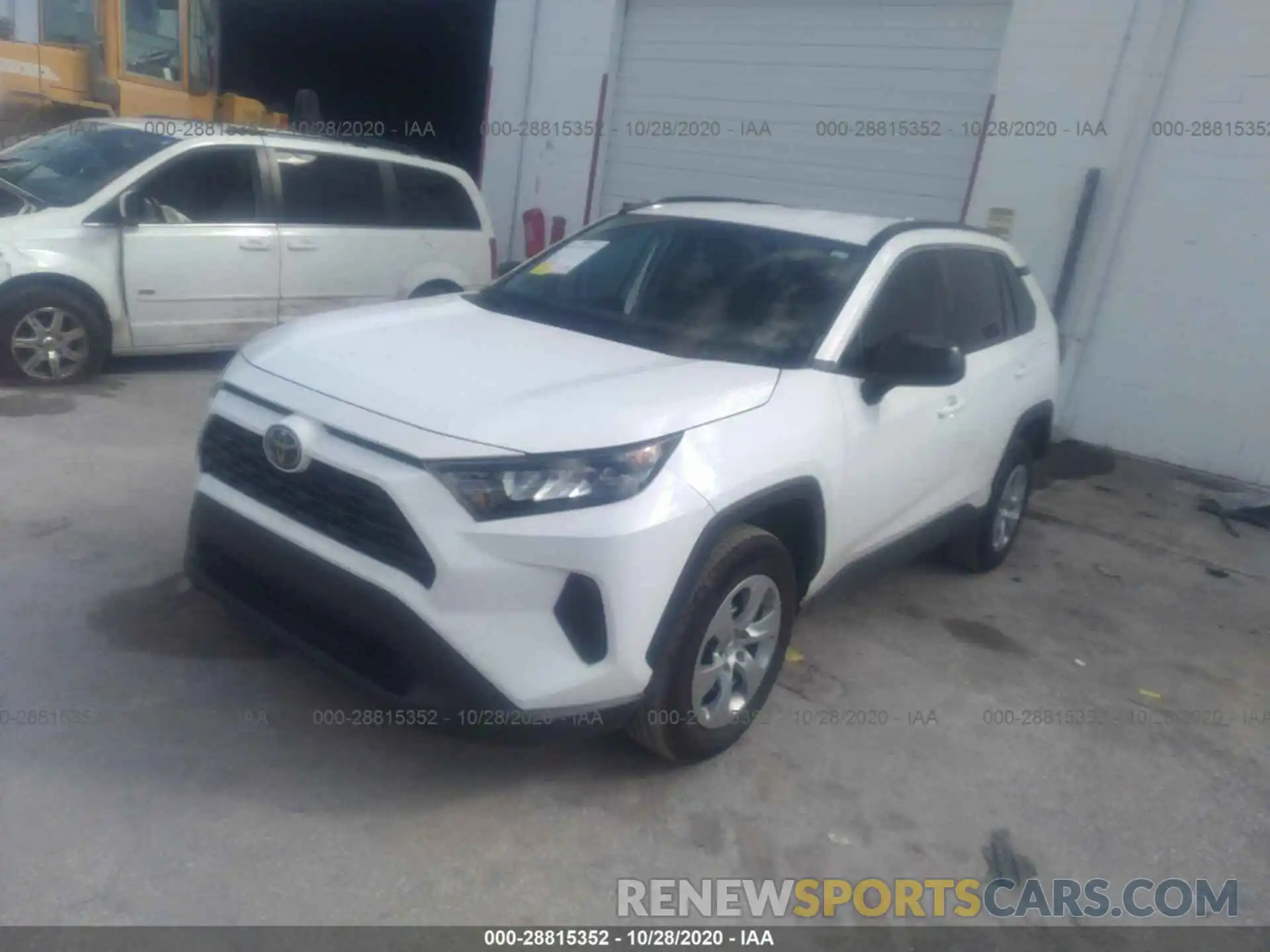 2 Photograph of a damaged car 2T3H1RFV7KW055633 TOYOTA RAV4 2019