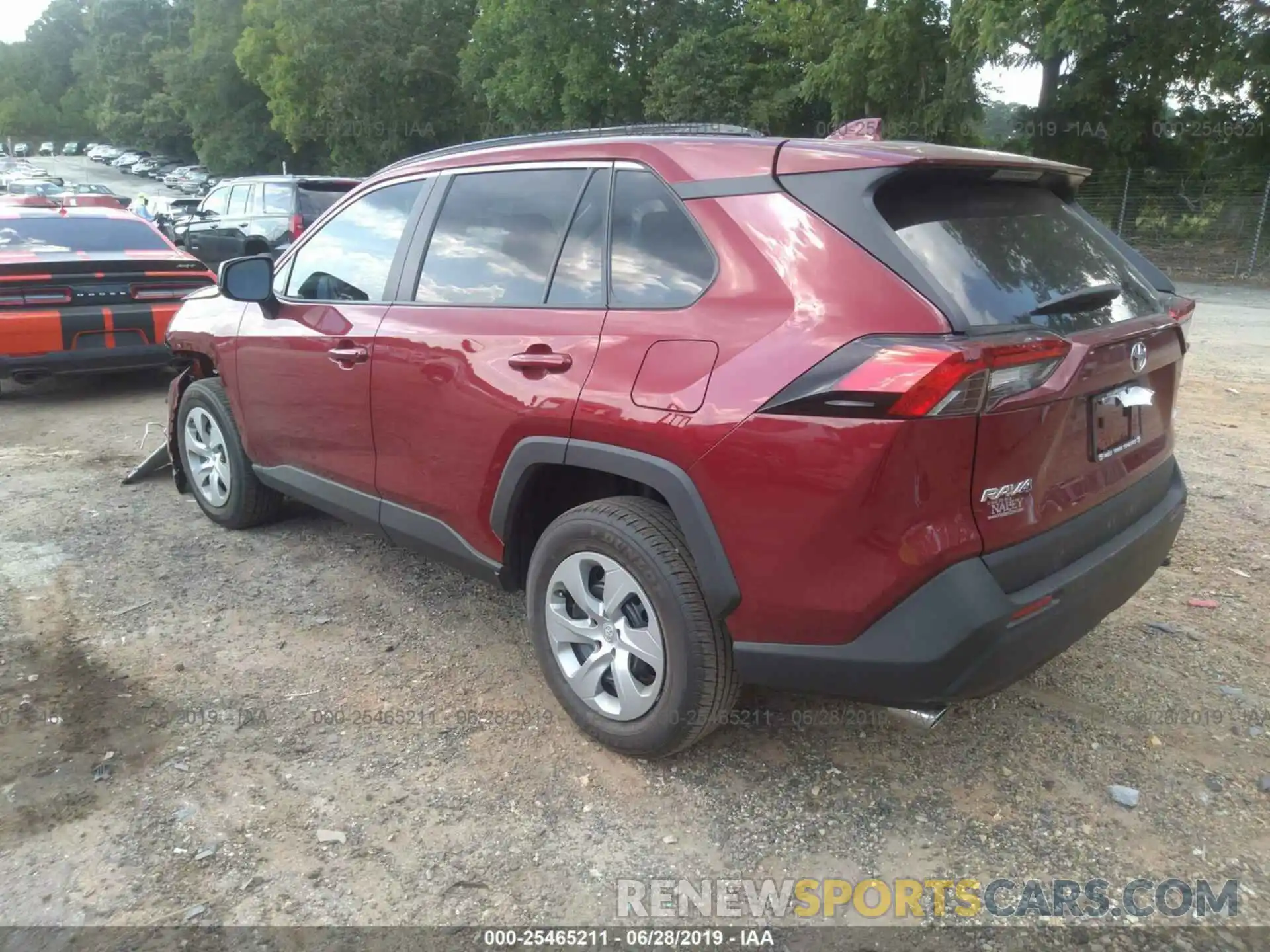 3 Photograph of a damaged car 2T3H1RFV8KC002764 TOYOTA RAV4 2019