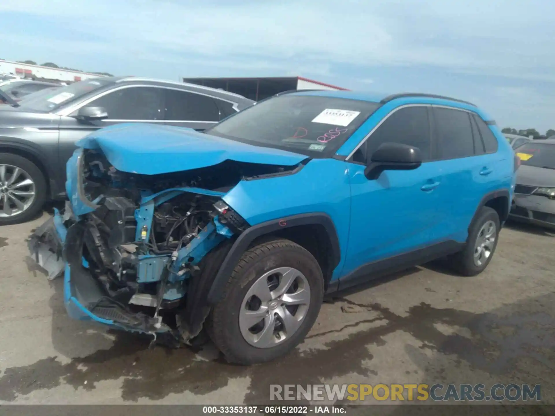 2 Photograph of a damaged car 2T3H1RFV8KC002781 TOYOTA RAV4 2019