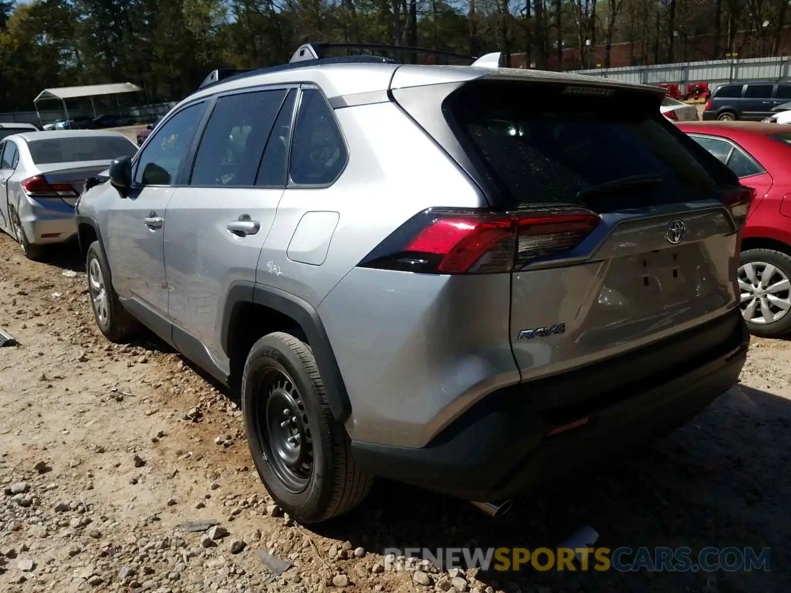 3 Photograph of a damaged car 2T3H1RFV8KC010847 TOYOTA RAV4 2019