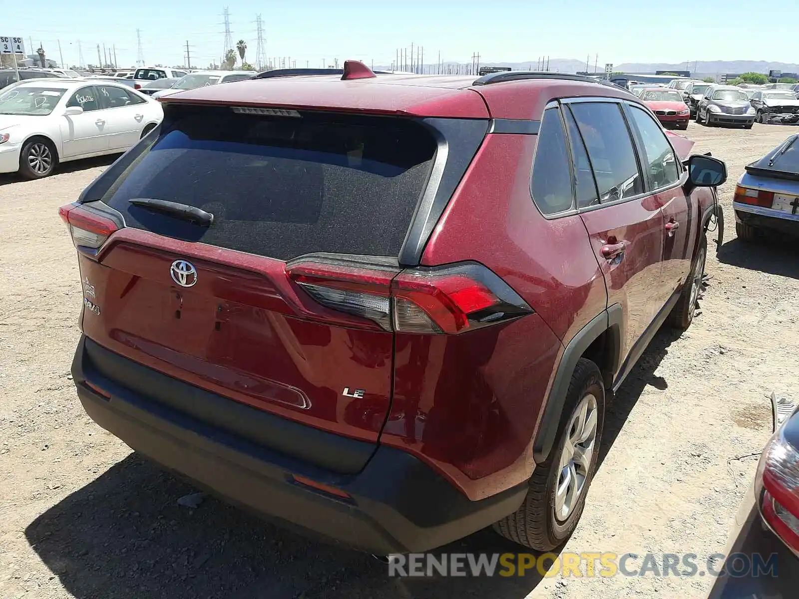 4 Photograph of a damaged car 2T3H1RFV8KC013571 TOYOTA RAV4 2019