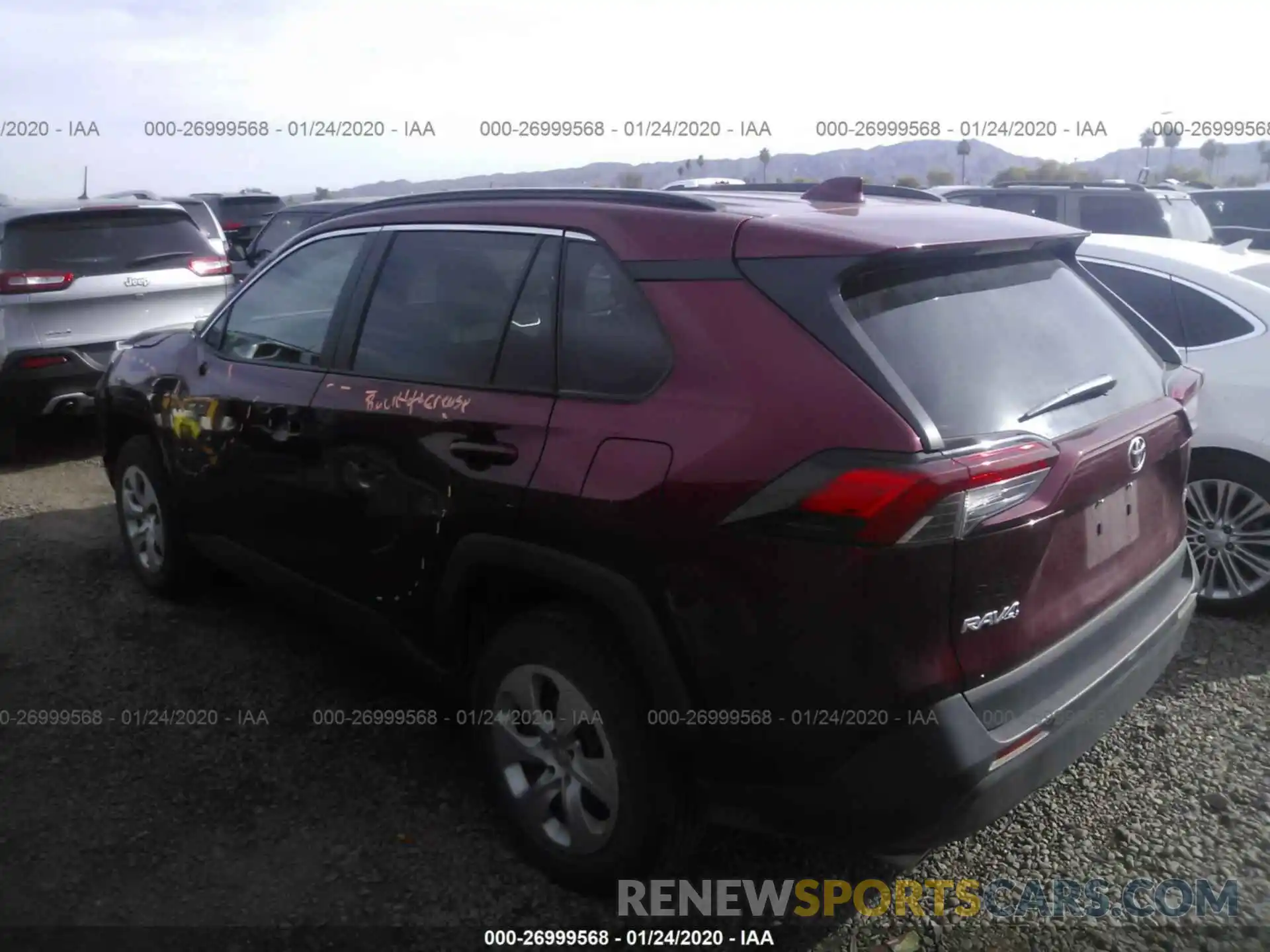 3 Фотография поврежденного автомобиля 2T3H1RFV8KC015840 TOYOTA RAV4 2019