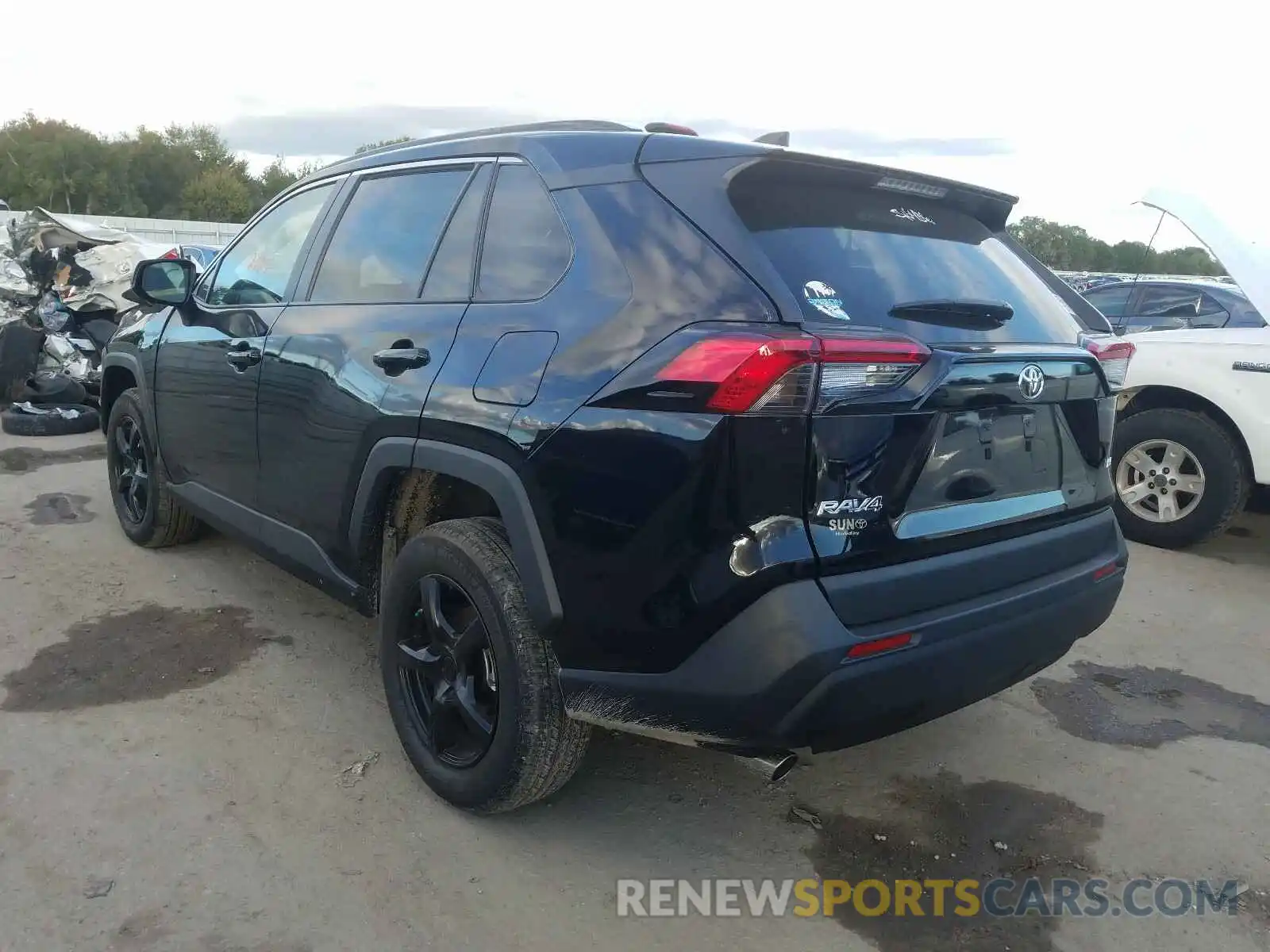 3 Фотография поврежденного автомобиля 2T3H1RFV8KC018219 TOYOTA RAV4 2019