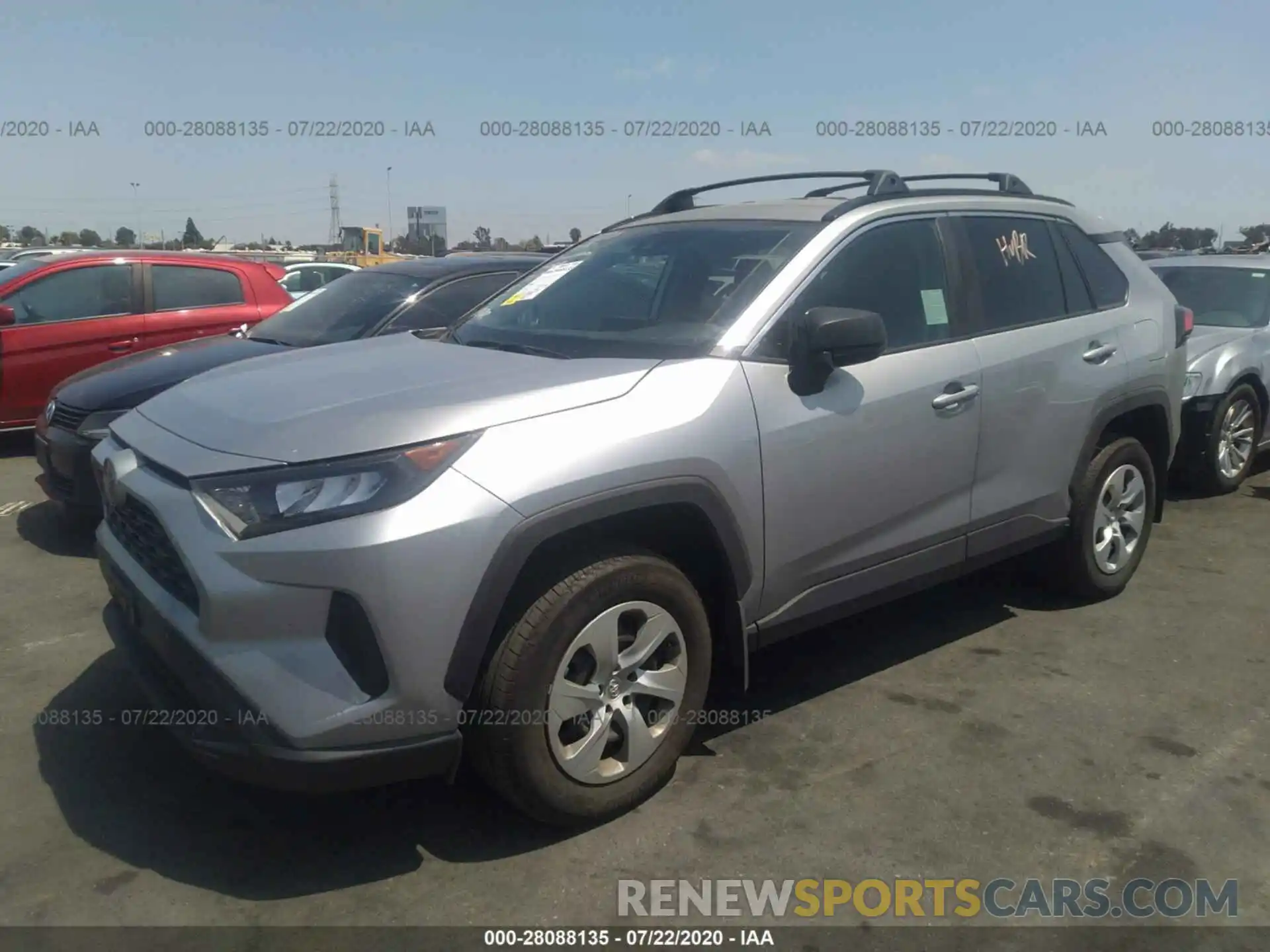 2 Photograph of a damaged car 2T3H1RFV8KC020570 TOYOTA RAV4 2019