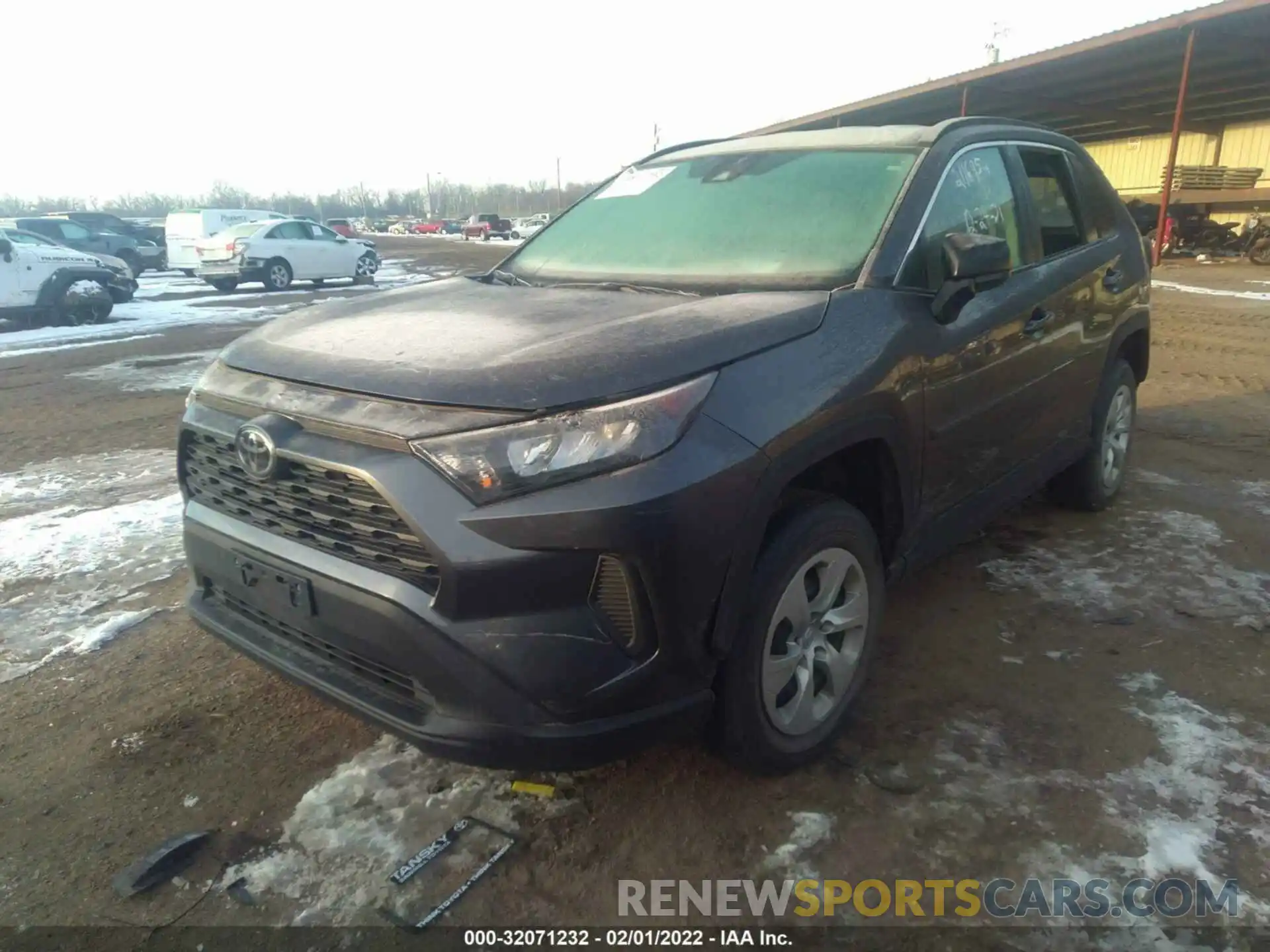 6 Photograph of a damaged car 2T3H1RFV8KC022335 TOYOTA RAV4 2019