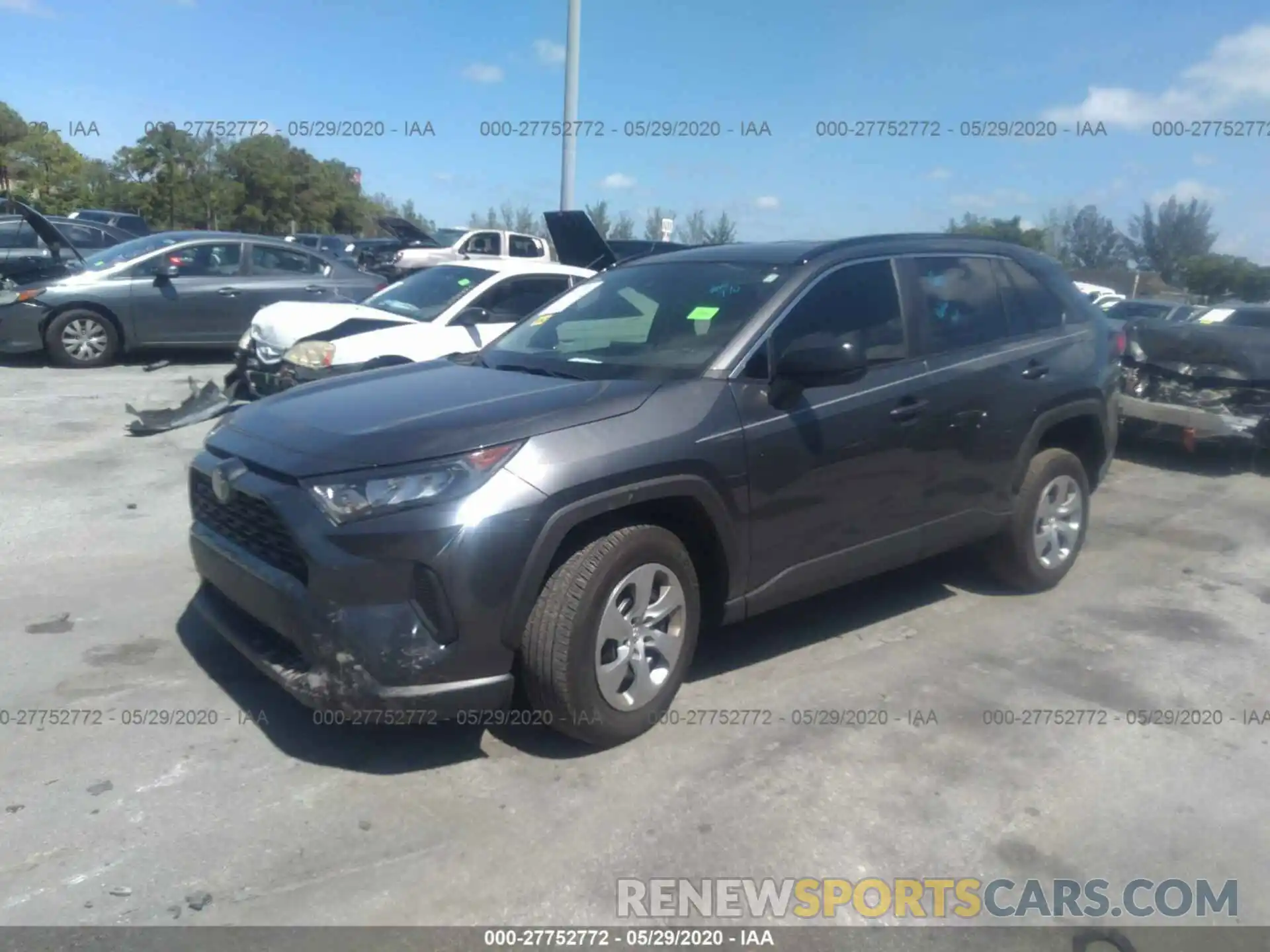 2 Photograph of a damaged car 2T3H1RFV8KC031567 TOYOTA RAV4 2019