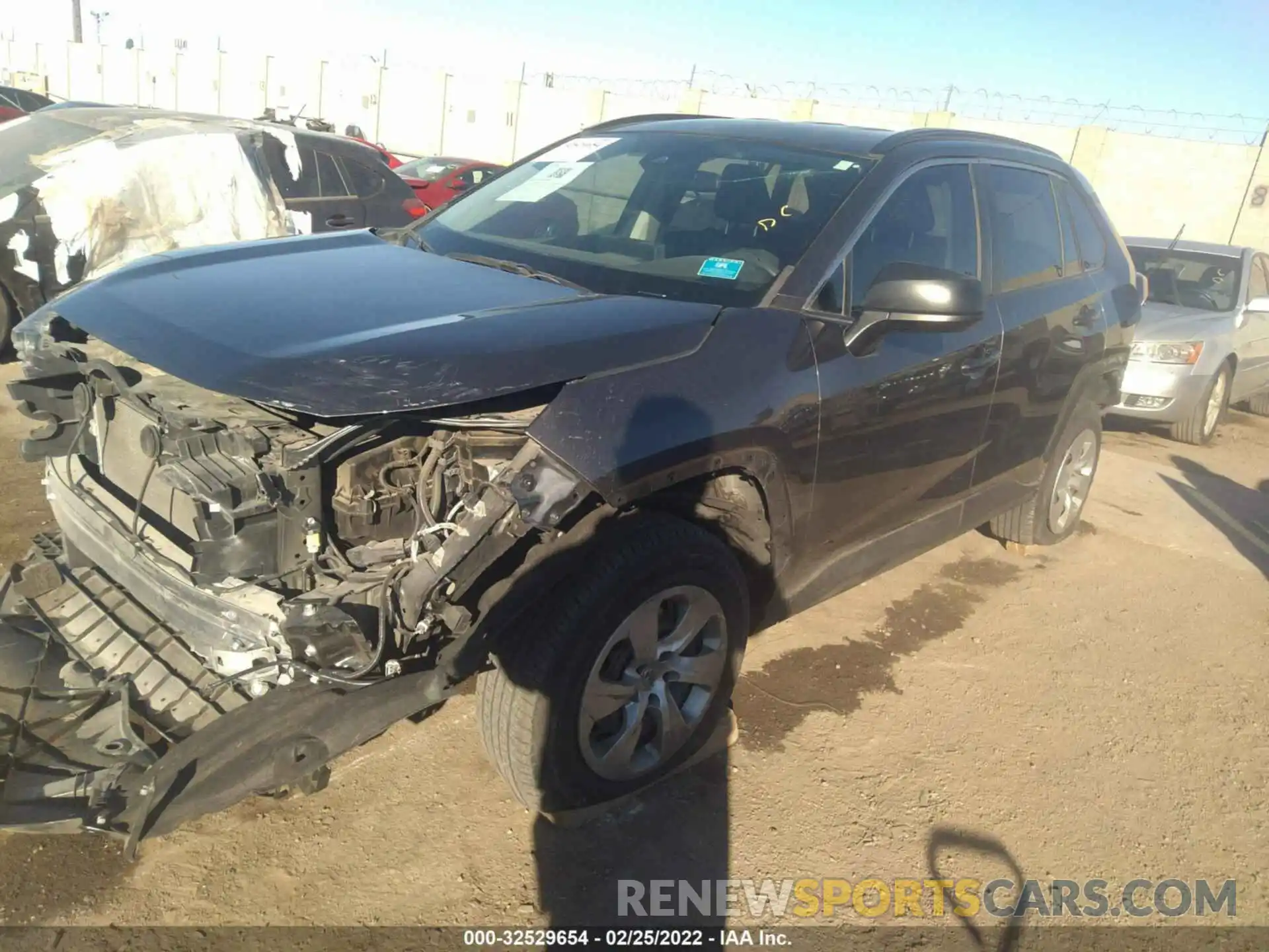 2 Фотография поврежденного автомобиля 2T3H1RFV8KW006554 TOYOTA RAV4 2019