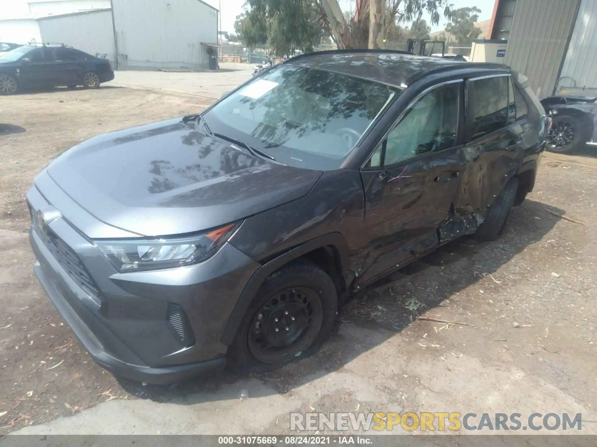 2 Фотография поврежденного автомобиля 2T3H1RFV8KW010328 TOYOTA RAV4 2019