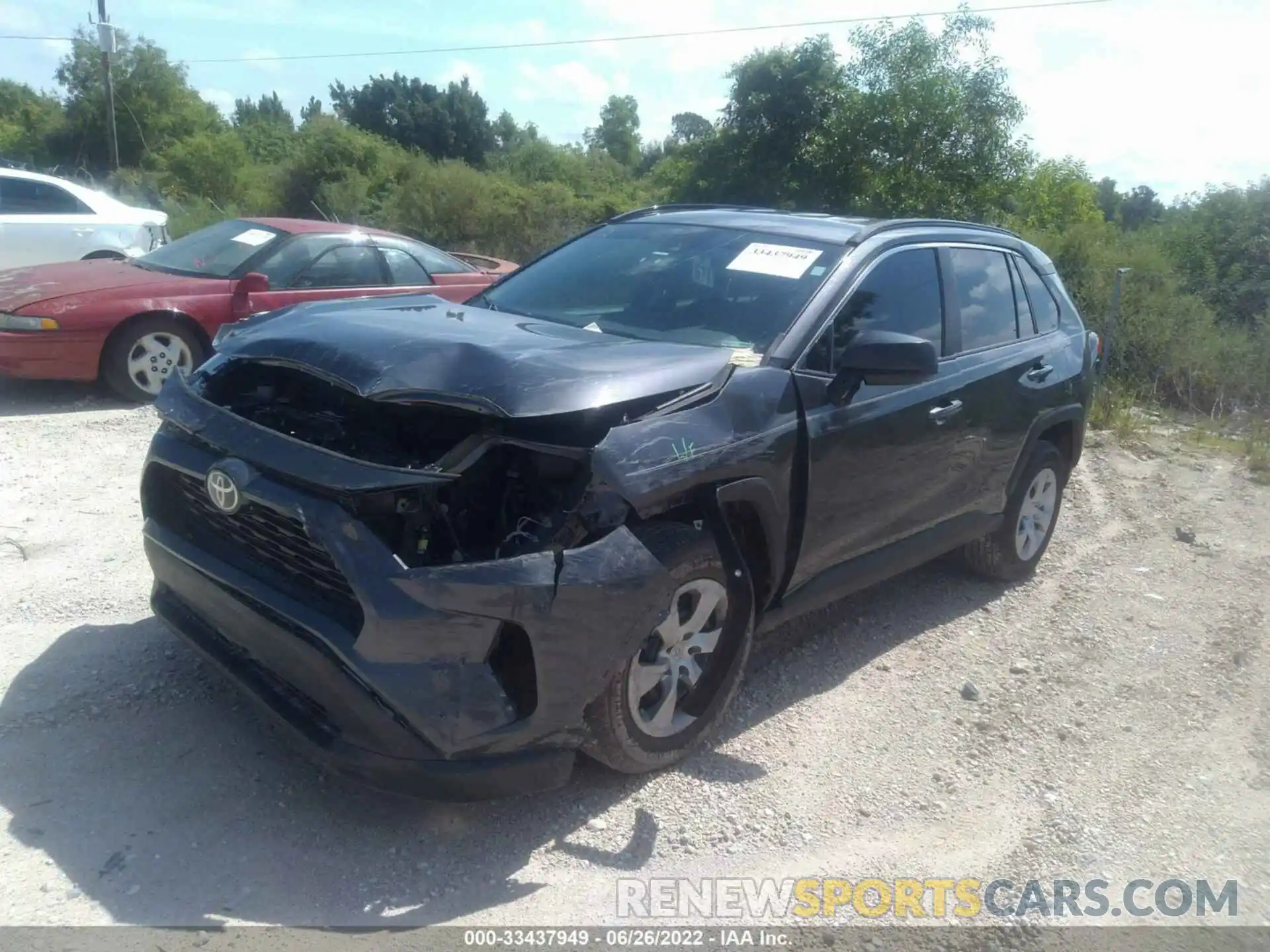 2 Photograph of a damaged car 2T3H1RFV8KW012063 TOYOTA RAV4 2019