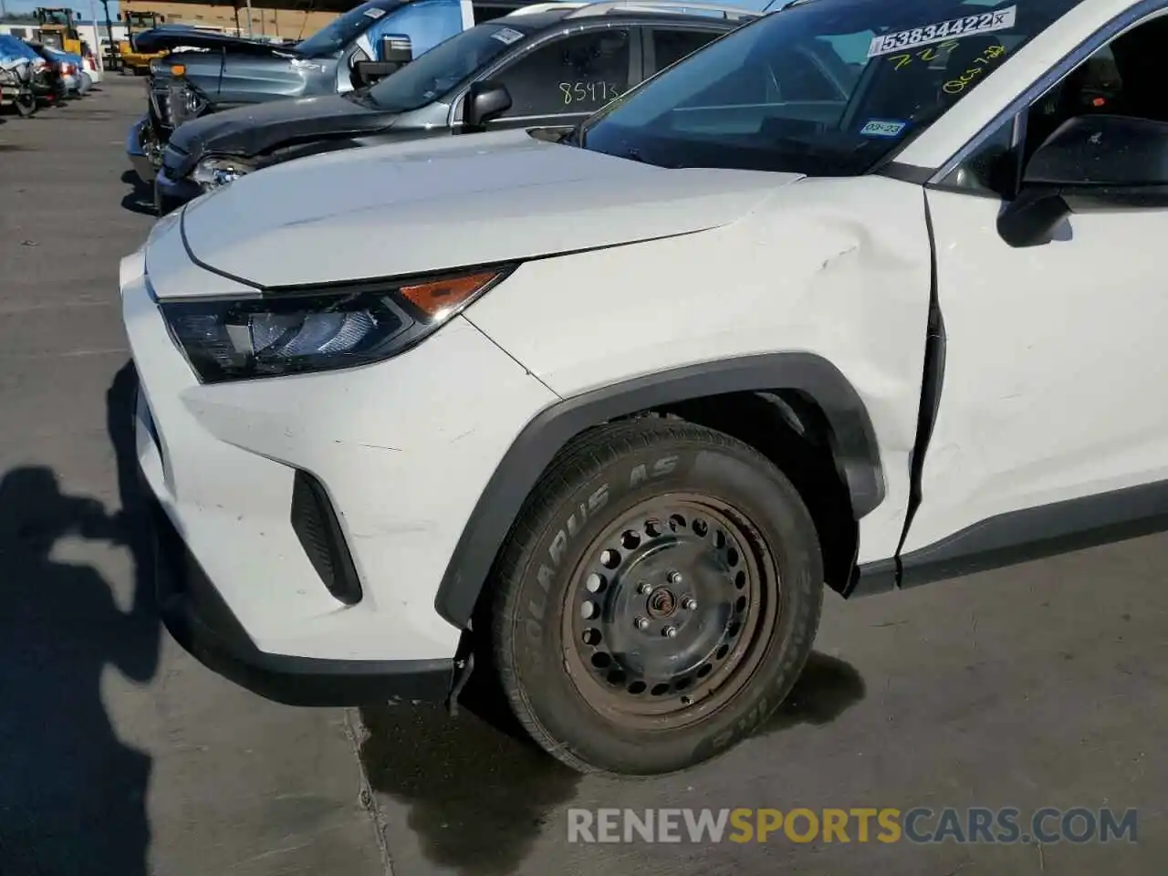 9 Photograph of a damaged car 2T3H1RFV8KW021197 TOYOTA RAV4 2019