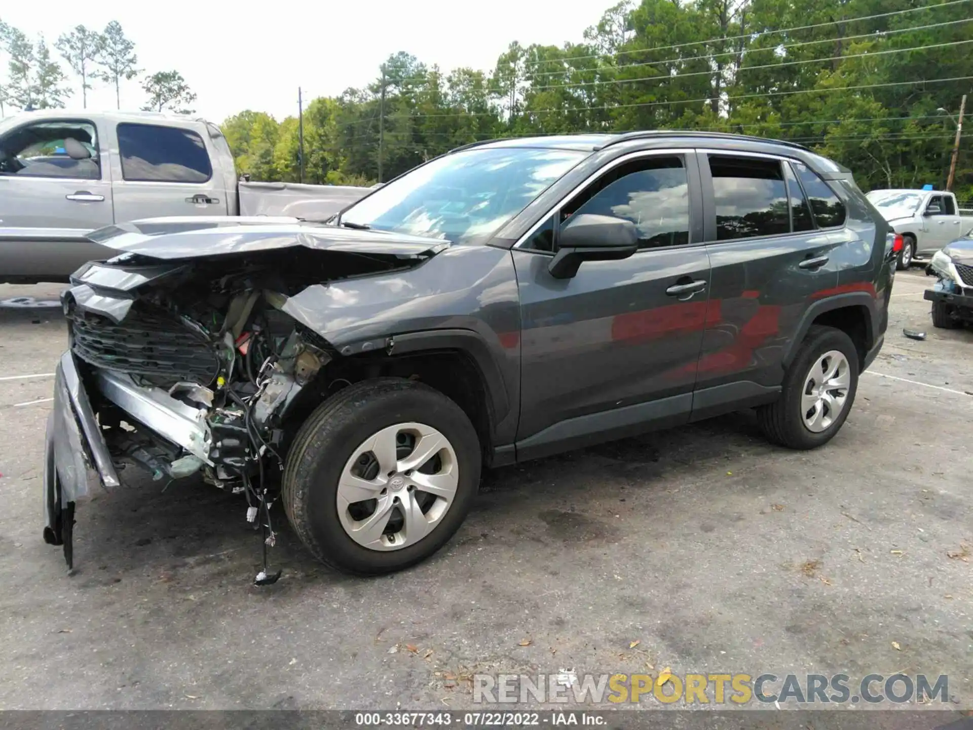 2 Photograph of a damaged car 2T3H1RFV8KW033589 TOYOTA RAV4 2019