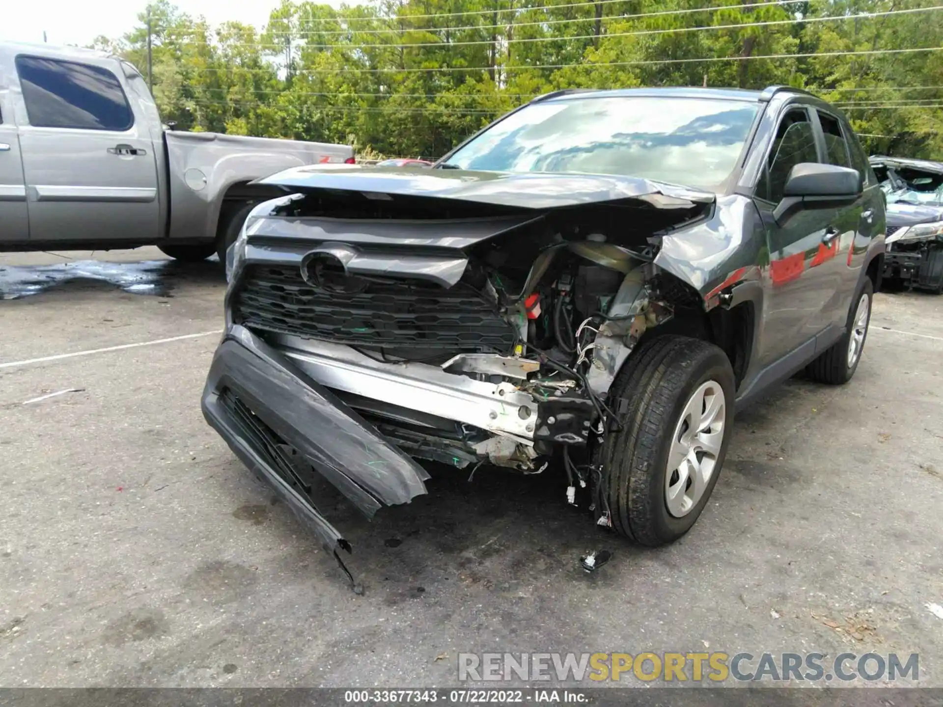 6 Photograph of a damaged car 2T3H1RFV8KW033589 TOYOTA RAV4 2019