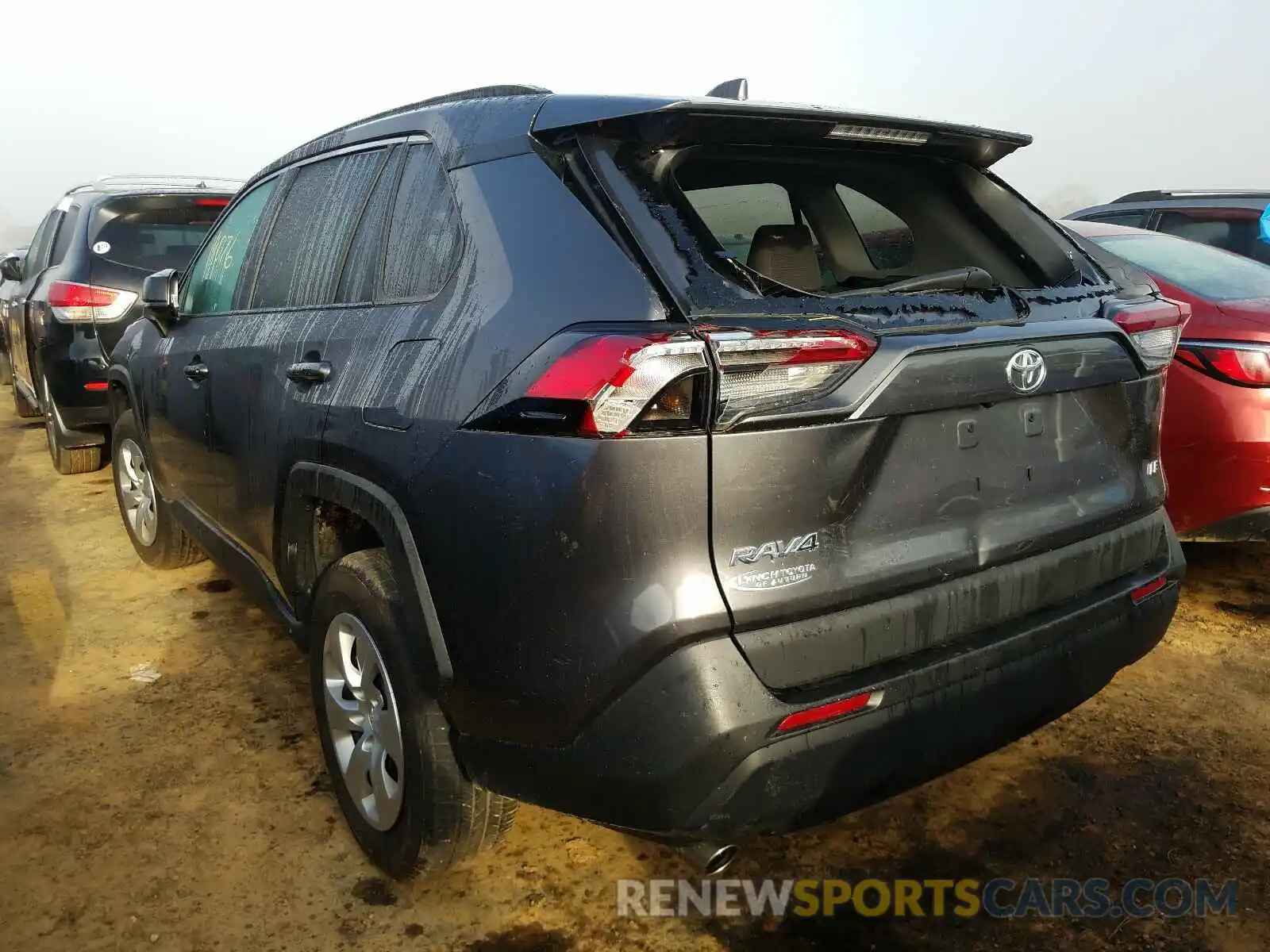 3 Photograph of a damaged car 2T3H1RFV8KW036525 TOYOTA RAV4 2019