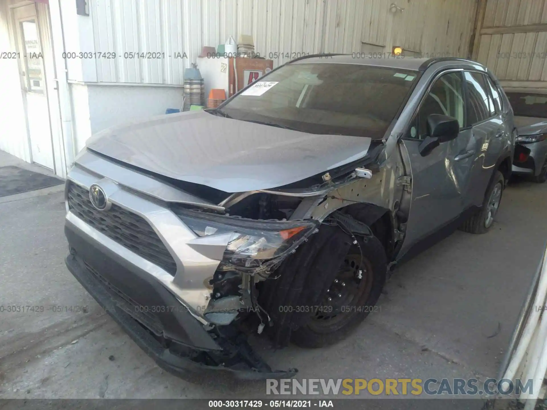 2 Photograph of a damaged car 2T3H1RFV8KW040770 TOYOTA RAV4 2019