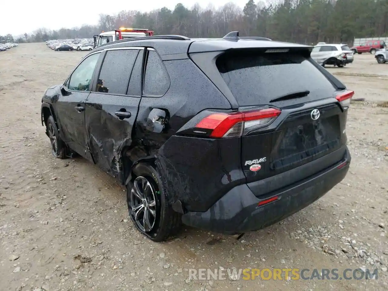 3 Photograph of a damaged car 2T3H1RFV8KW046925 TOYOTA RAV4 2019