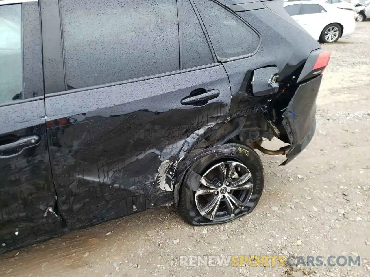 9 Photograph of a damaged car 2T3H1RFV8KW046925 TOYOTA RAV4 2019