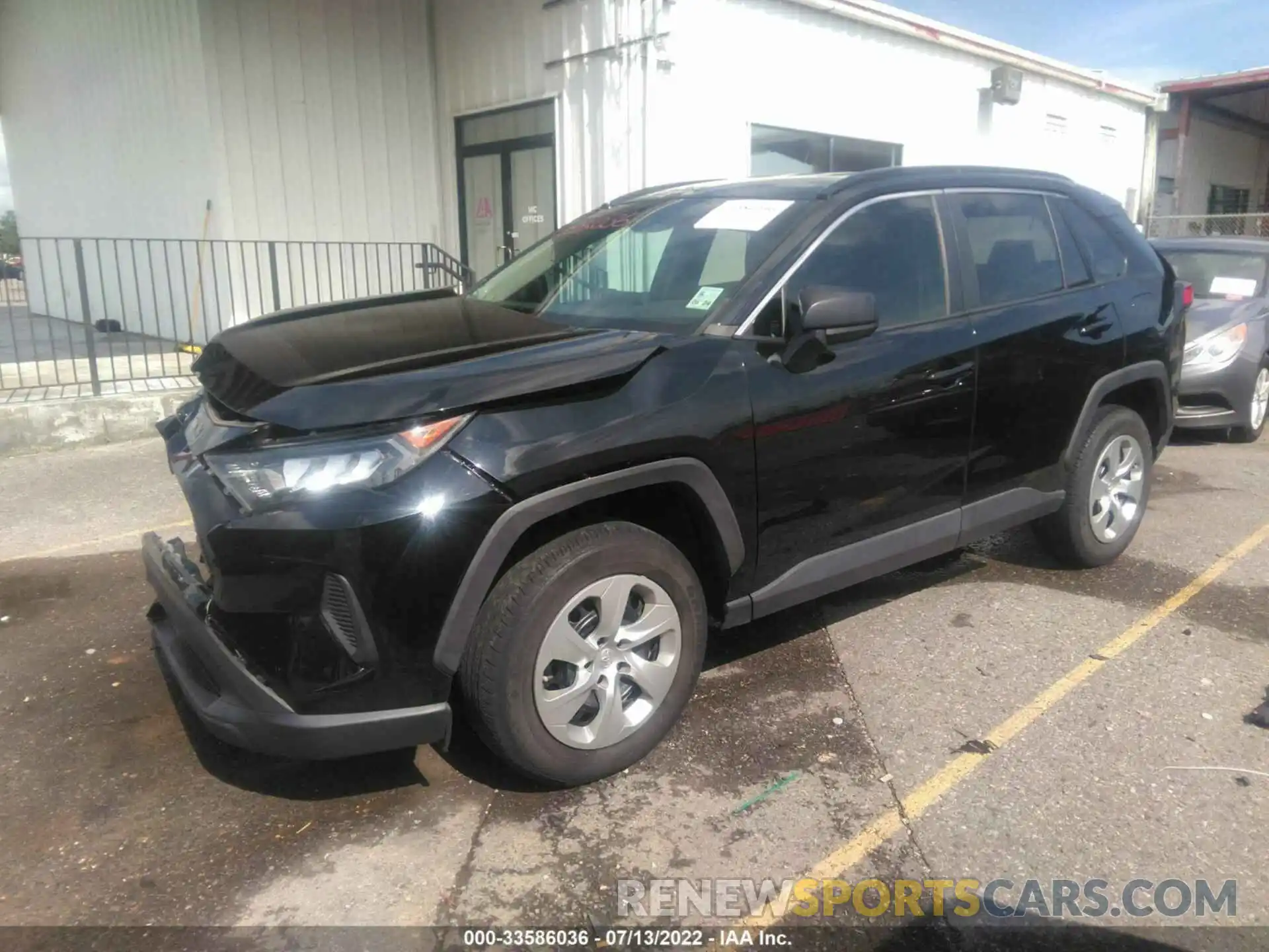 2 Фотография поврежденного автомобиля 2T3H1RFV9KC007276 TOYOTA RAV4 2019