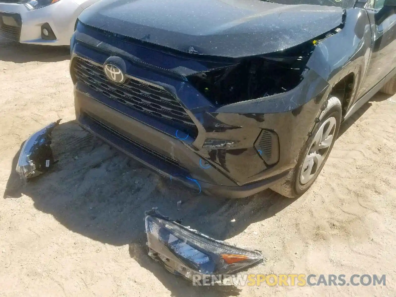 9 Photograph of a damaged car 2T3H1RFV9KC009187 TOYOTA RAV4 2019