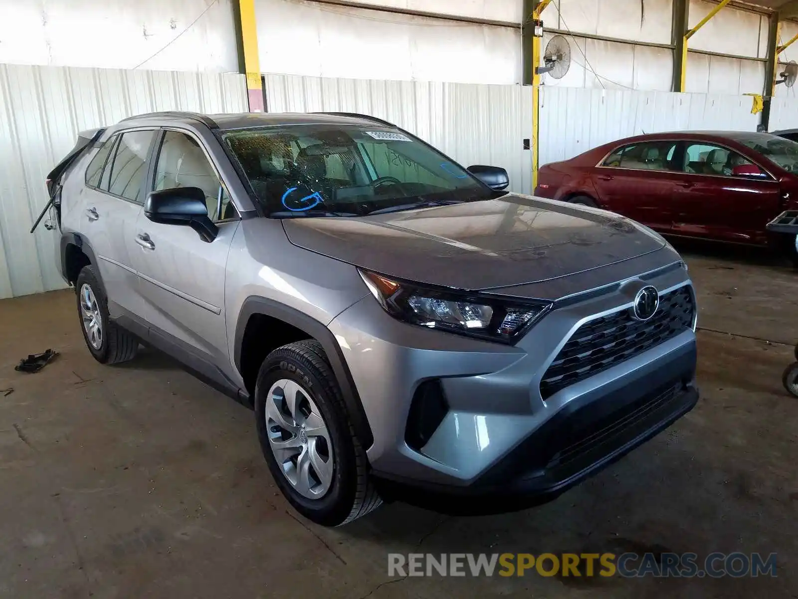 1 Фотография поврежденного автомобиля 2T3H1RFV9KC014762 TOYOTA RAV4 2019