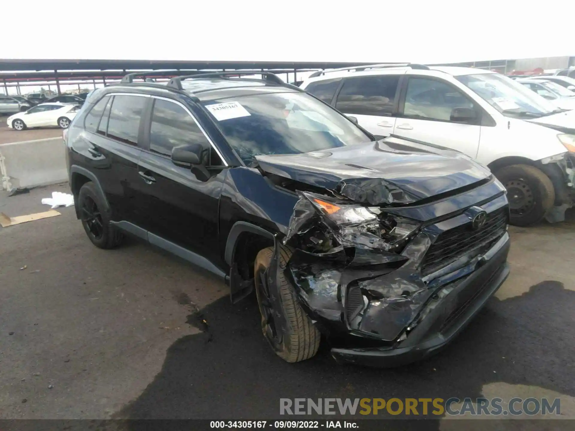 1 Photograph of a damaged car 2T3H1RFV9KC014809 TOYOTA RAV4 2019