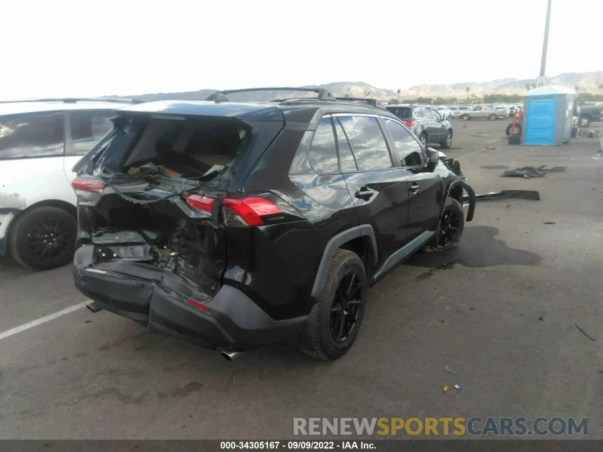 4 Photograph of a damaged car 2T3H1RFV9KC014809 TOYOTA RAV4 2019