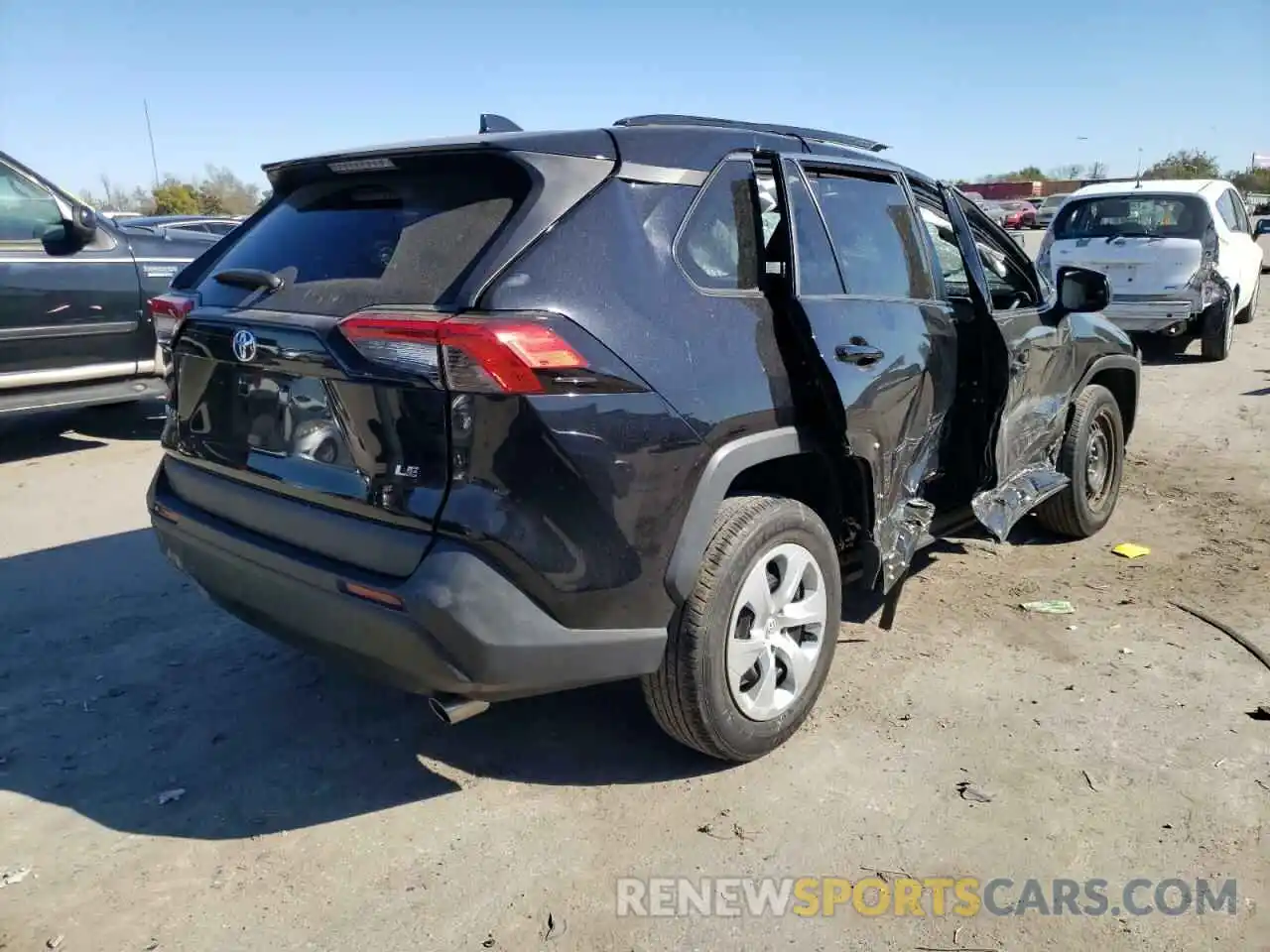 4 Photograph of a damaged car 2T3H1RFV9KC023882 TOYOTA RAV4 2019