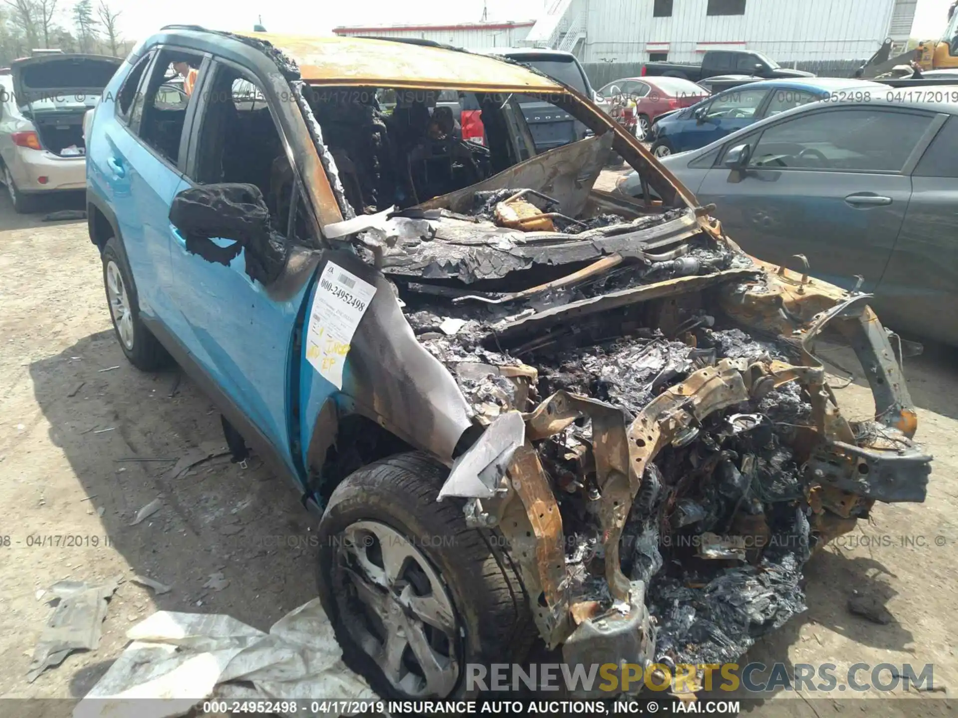 6 Фотография поврежденного автомобиля 2T3H1RFV9KW004182 TOYOTA RAV4 2019