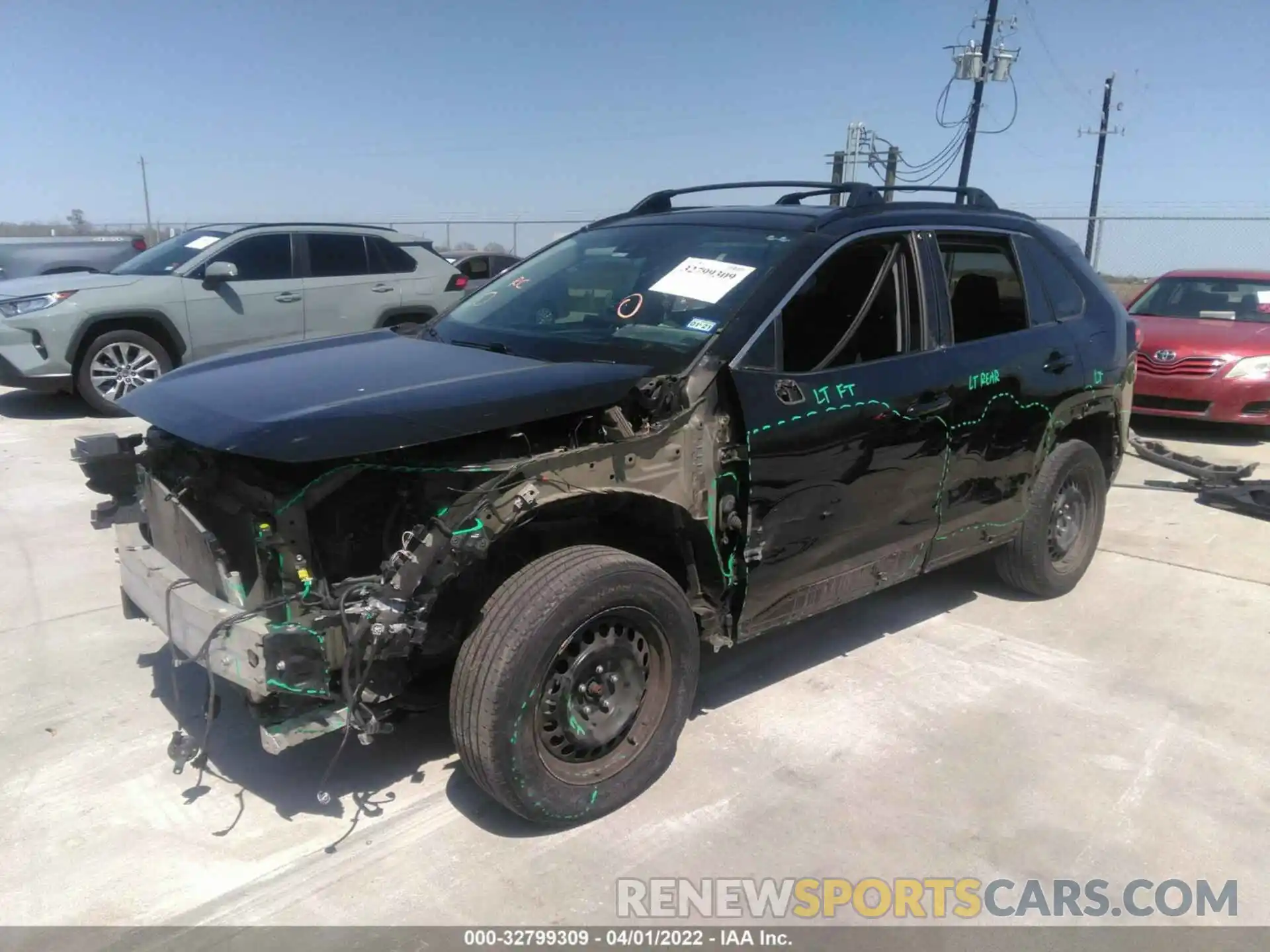 2 Photograph of a damaged car 2T3H1RFV9KW016669 TOYOTA RAV4 2019