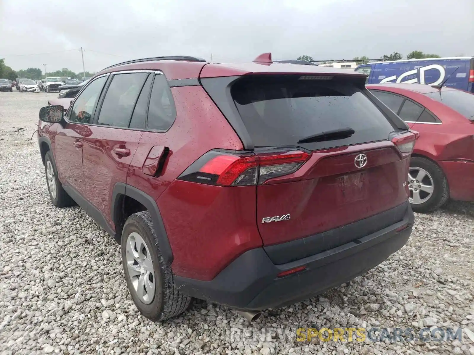 3 Фотография поврежденного автомобиля 2T3H1RFV9KW018874 TOYOTA RAV4 2019