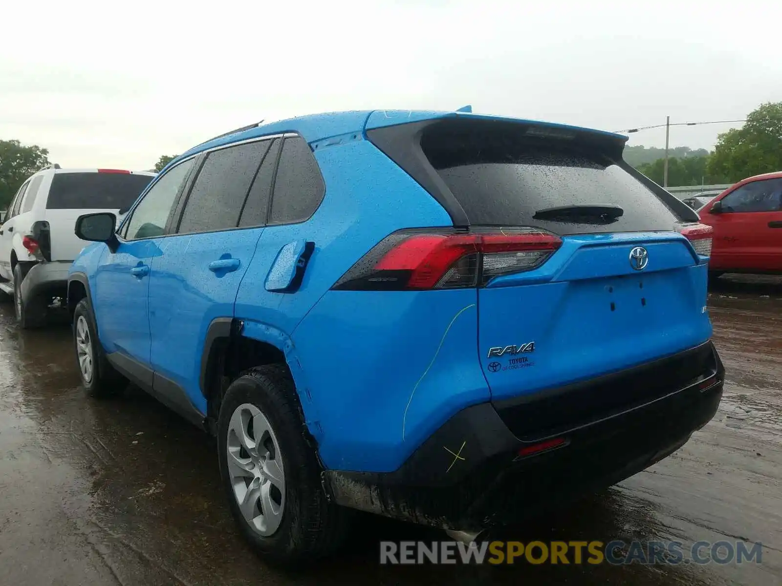 3 Фотография поврежденного автомобиля 2T3H1RFV9KW019006 TOYOTA RAV4 2019