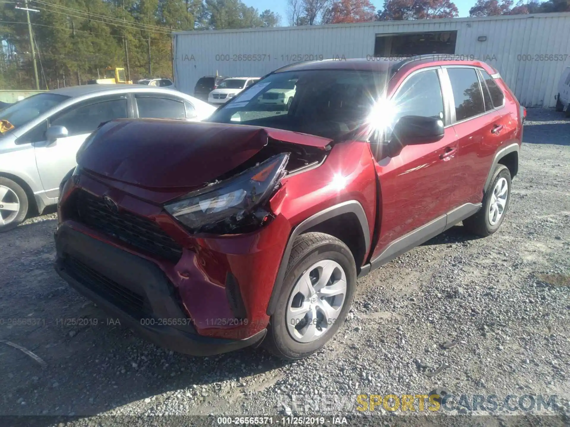 2 Фотография поврежденного автомобиля 2T3H1RFV9KW021063 TOYOTA RAV4 2019