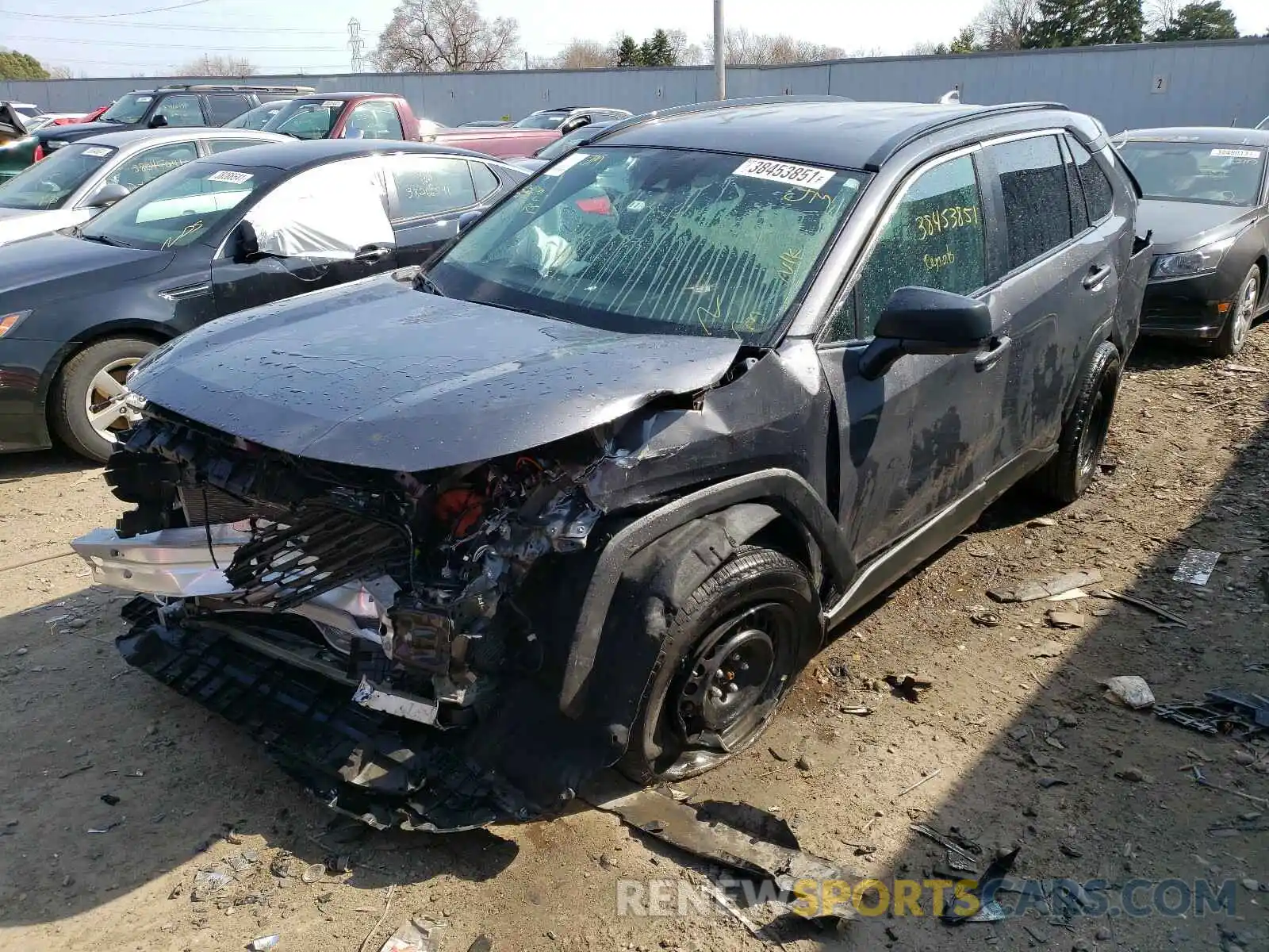 2 Photograph of a damaged car 2T3H1RFV9KW024903 TOYOTA RAV4 2019