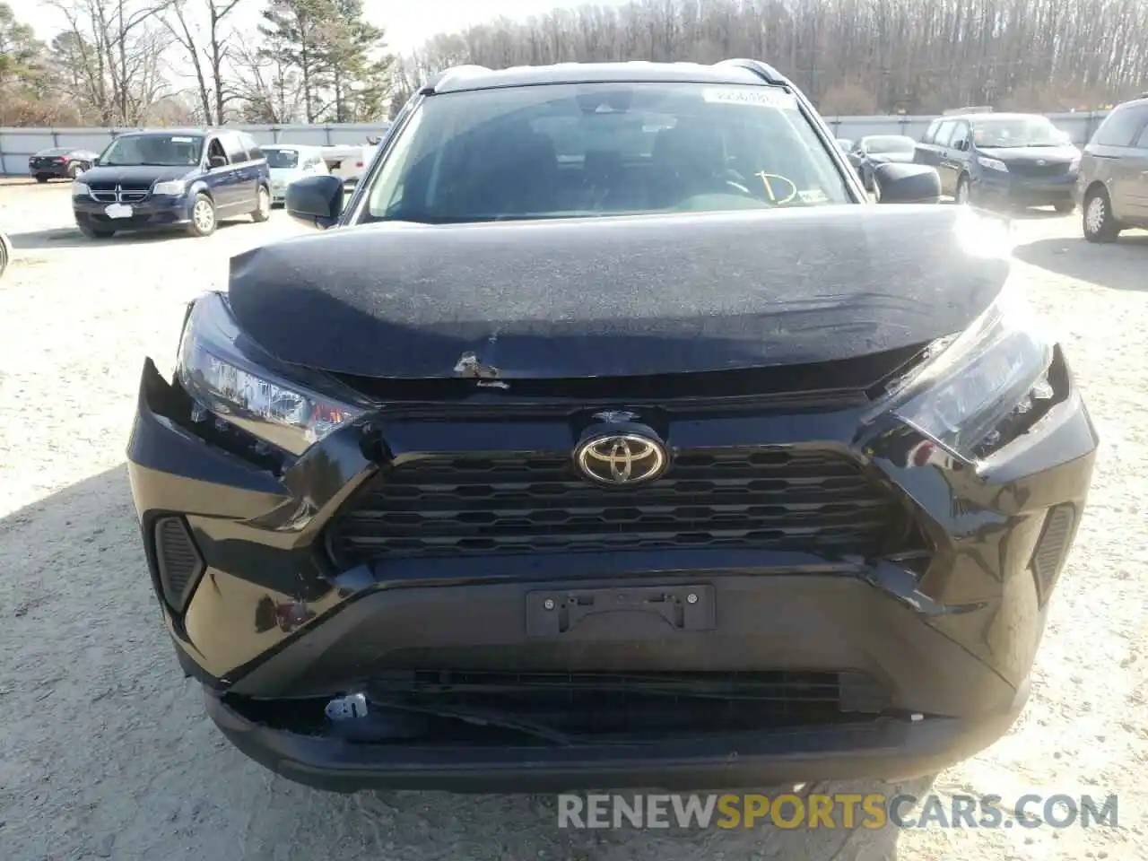 9 Photograph of a damaged car 2T3H1RFV9KW027929 TOYOTA RAV4 2019