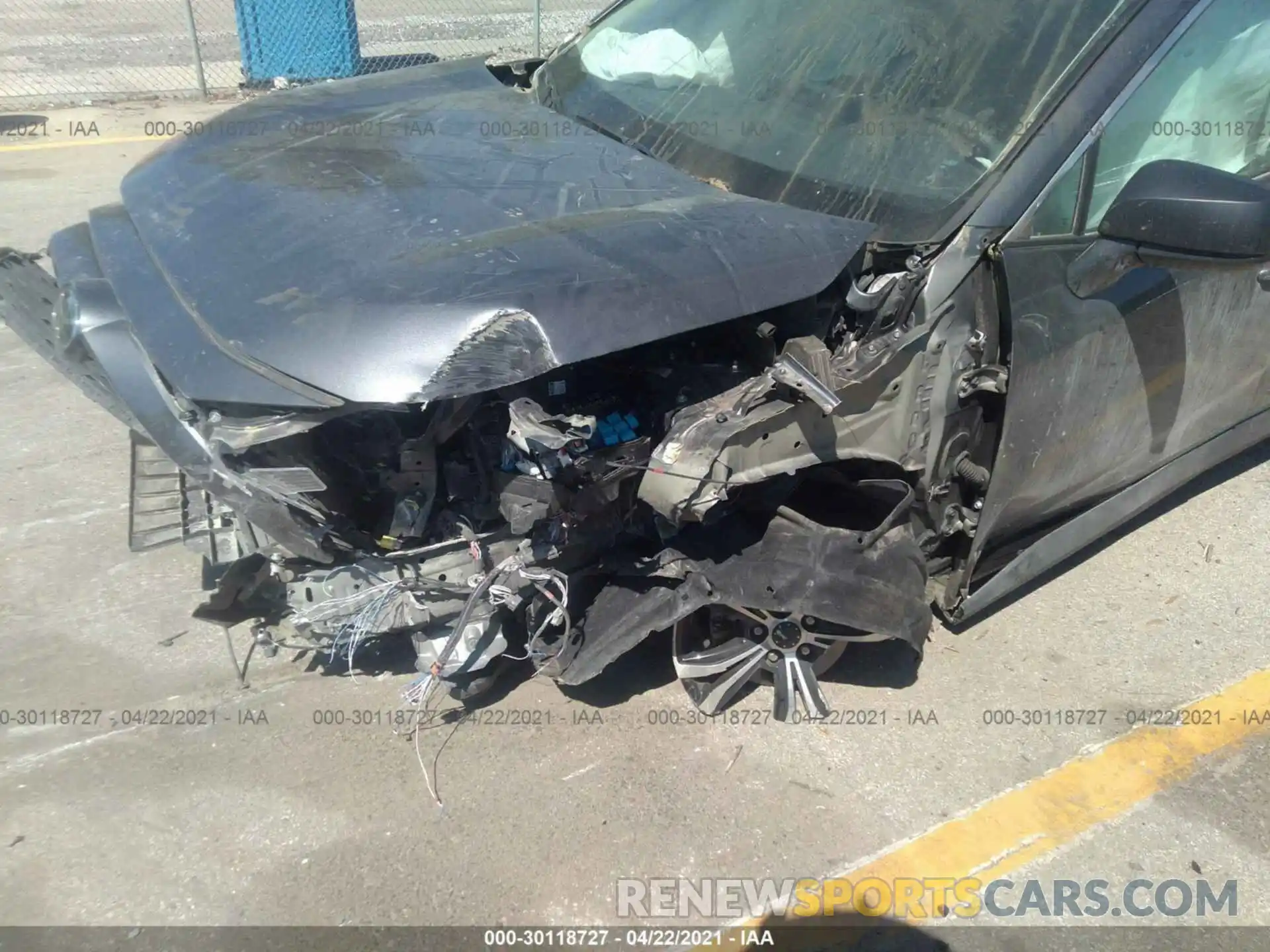 6 Фотография поврежденного автомобиля 2T3H1RFV9KW031771 TOYOTA RAV4 2019