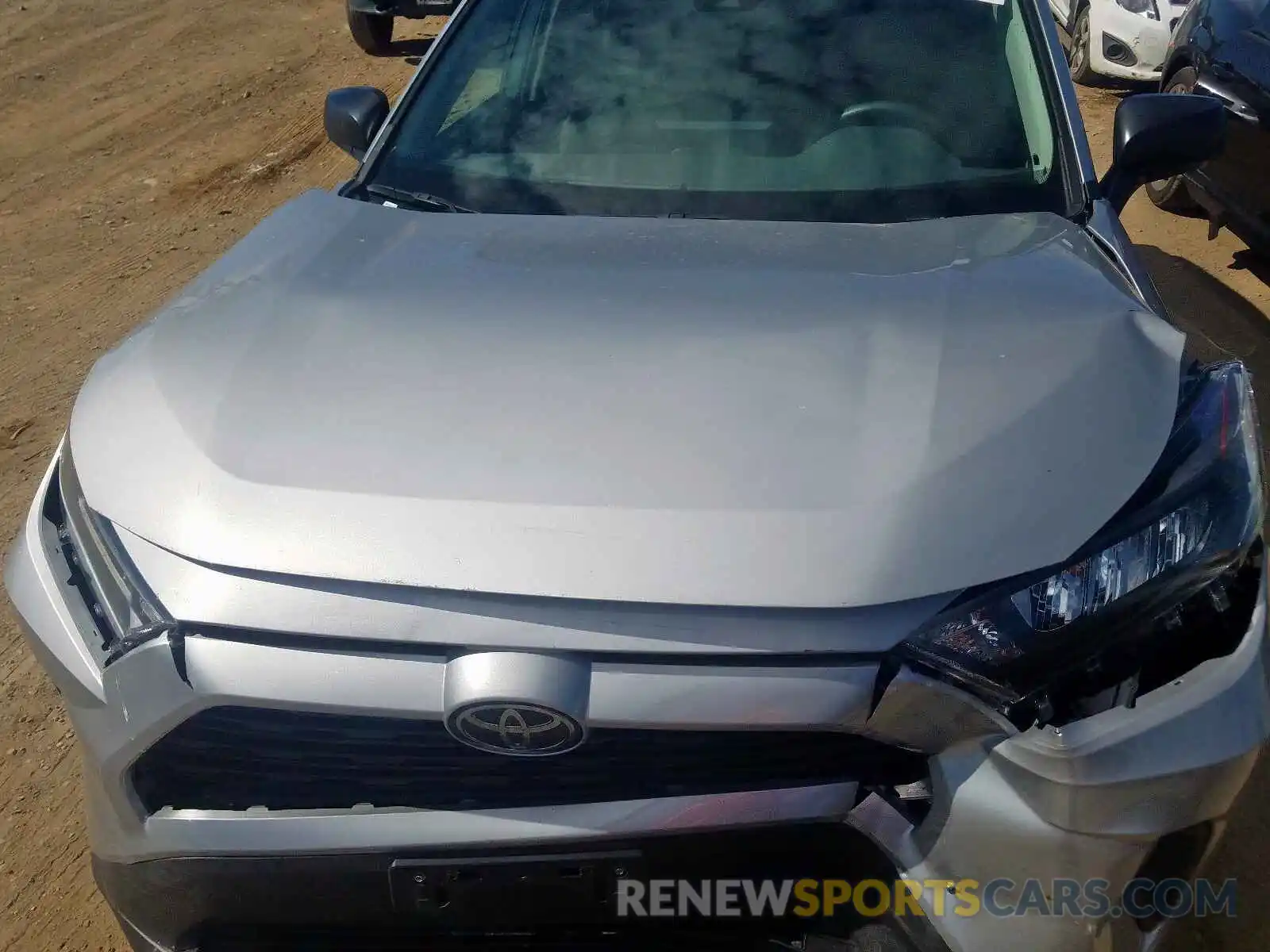 7 Photograph of a damaged car 2T3H1RFV9KW032046 TOYOTA RAV4 2019