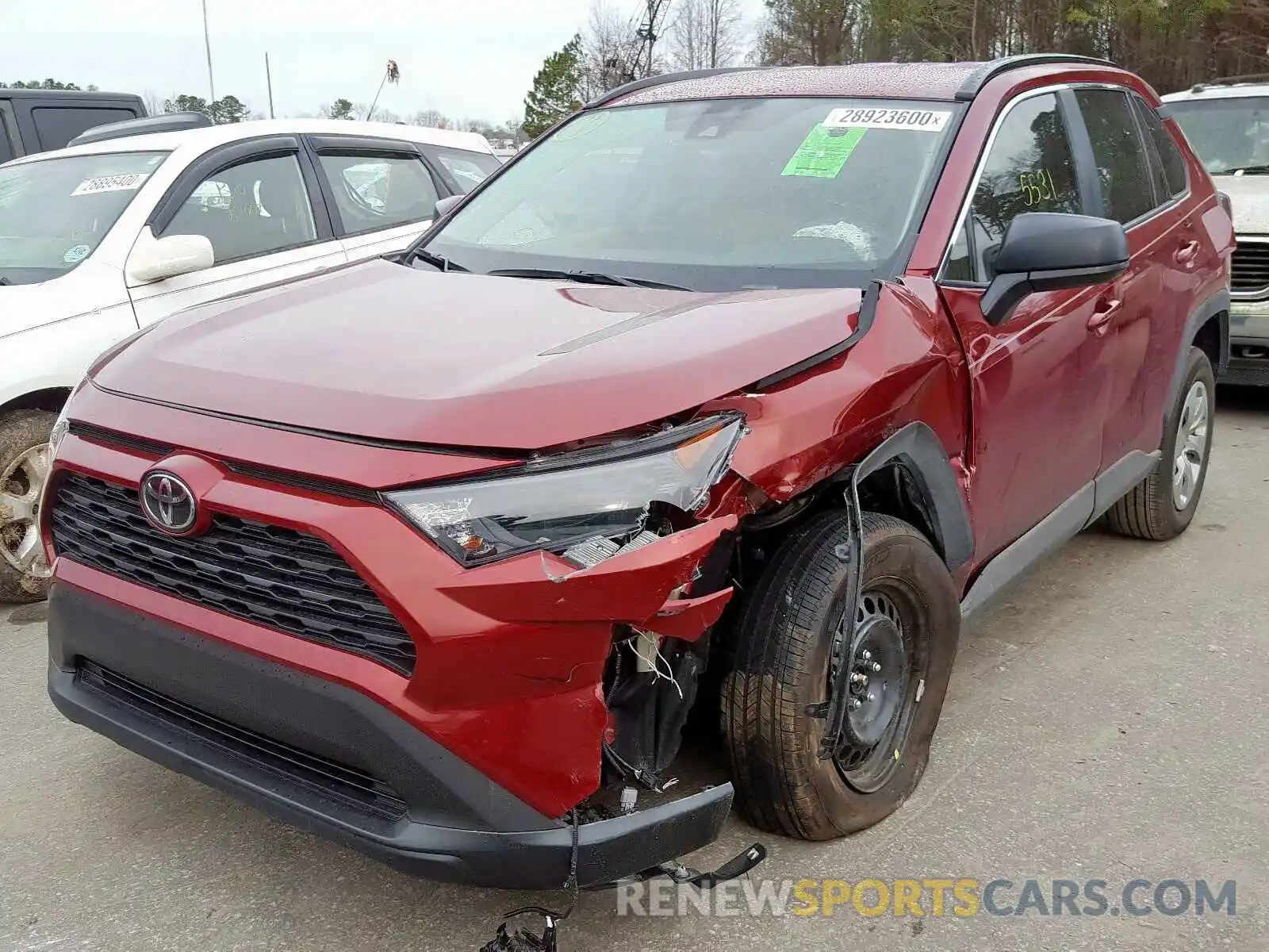 2 Photograph of a damaged car 2T3H1RFV9KW036226 TOYOTA RAV4 2019