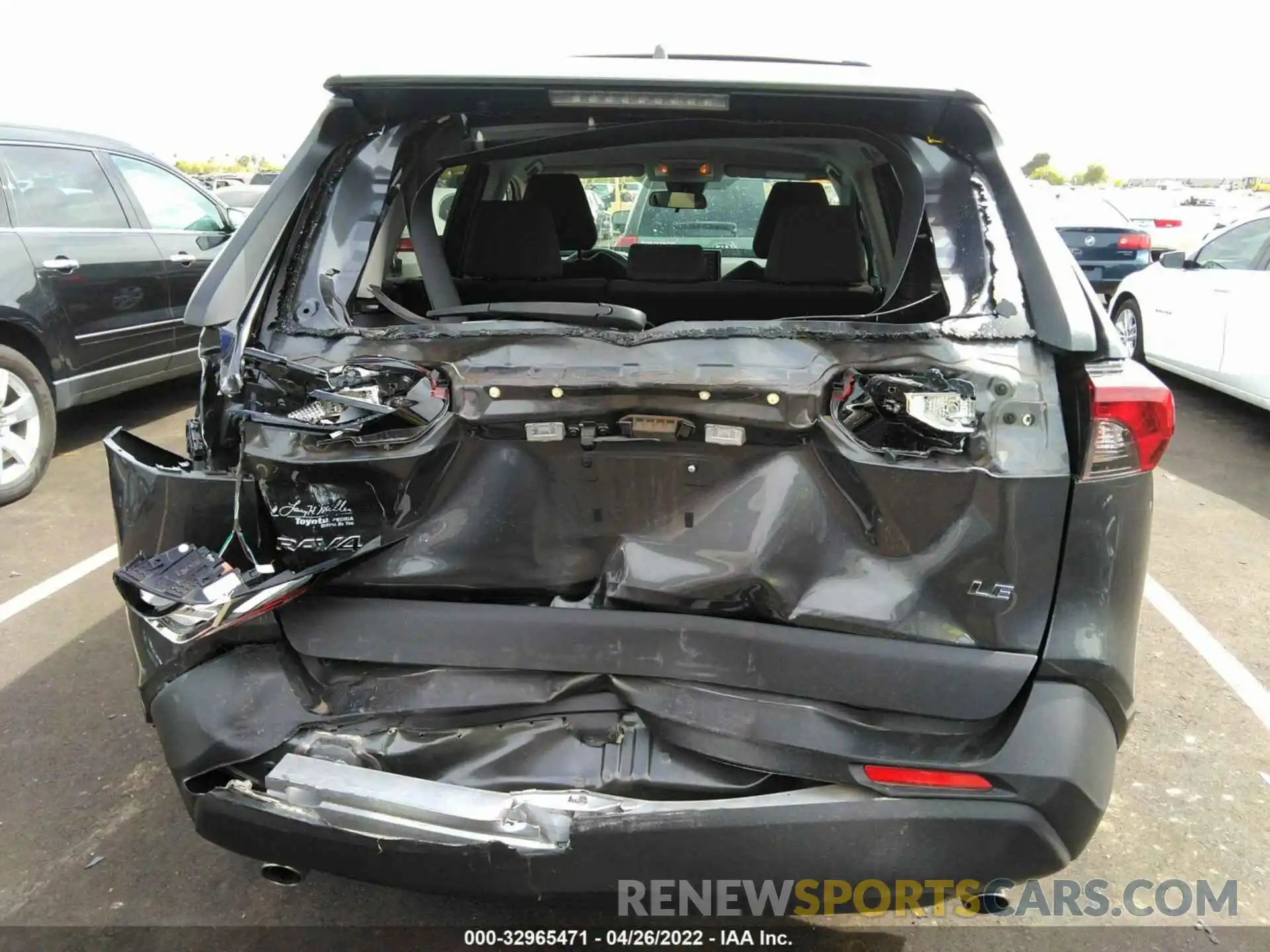 6 Фотография поврежденного автомобиля 2T3H1RFV9KW041667 TOYOTA RAV4 2019