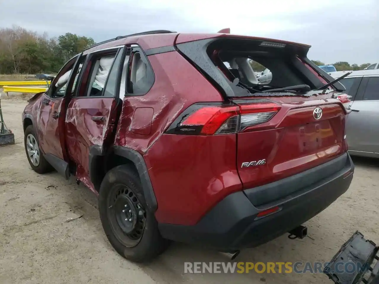 3 Photograph of a damaged car 2T3H1RFV9KW043287 TOYOTA RAV4 2019