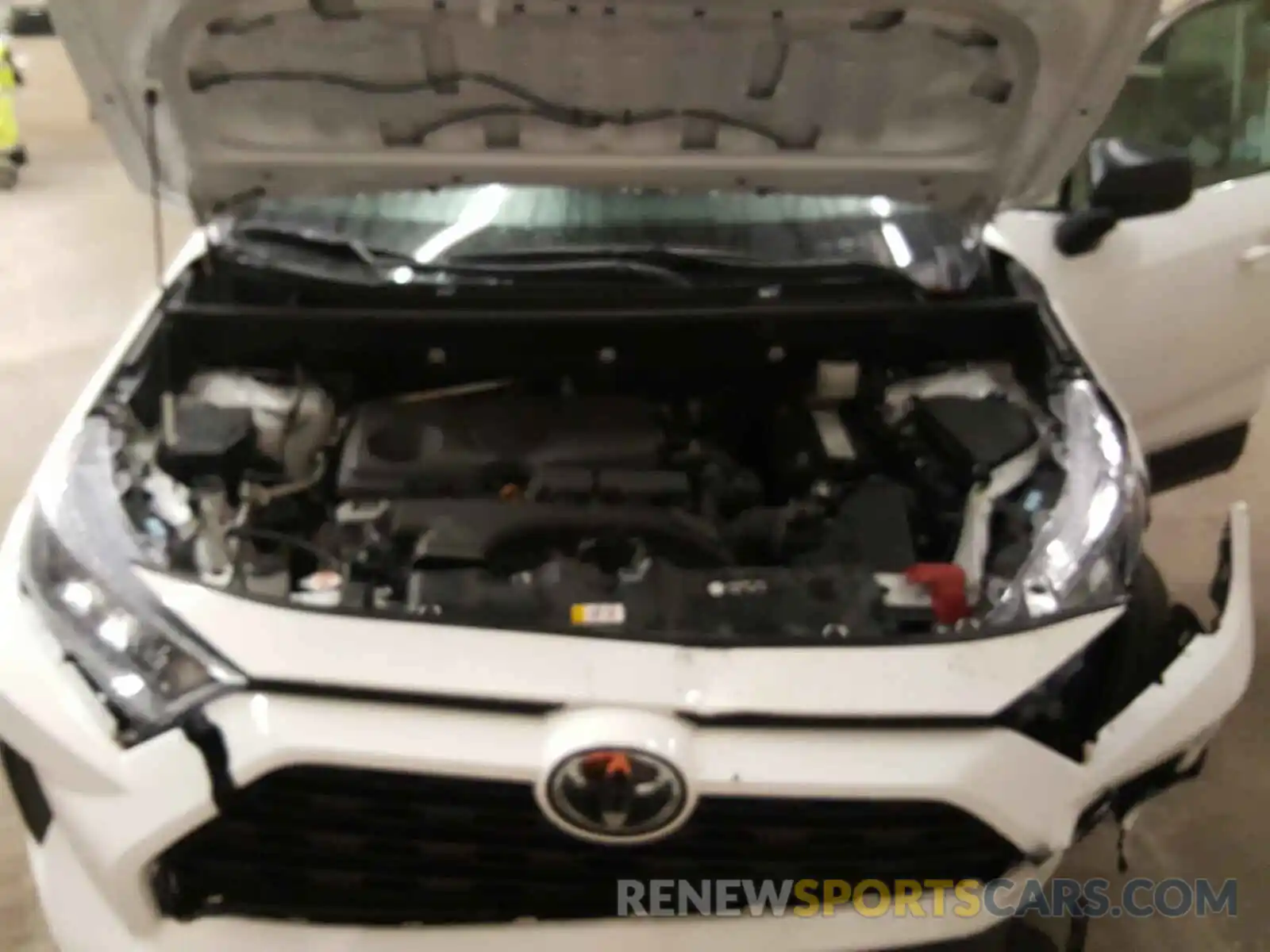 7 Photograph of a damaged car 2T3H1RFV9KW046951 TOYOTA RAV4 2019