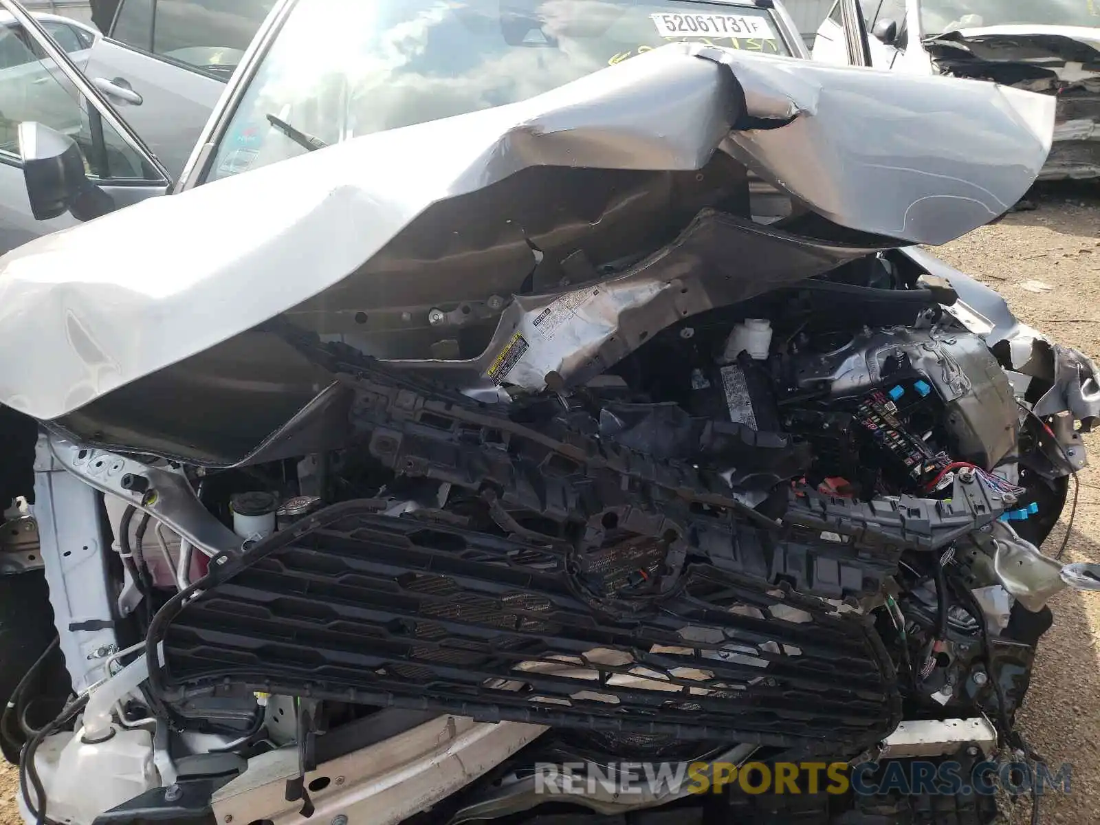 7 Photograph of a damaged car 2T3H1RFV9KW051261 TOYOTA RAV4 2019