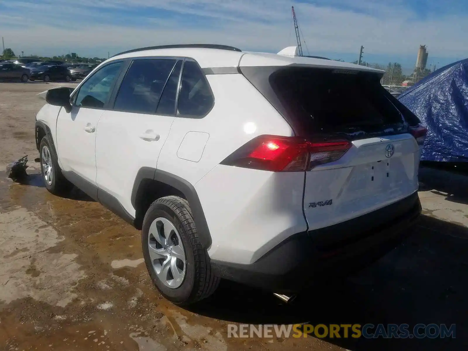 3 Фотография поврежденного автомобиля 2T3H1RFV9KW052135 TOYOTA RAV4 2019