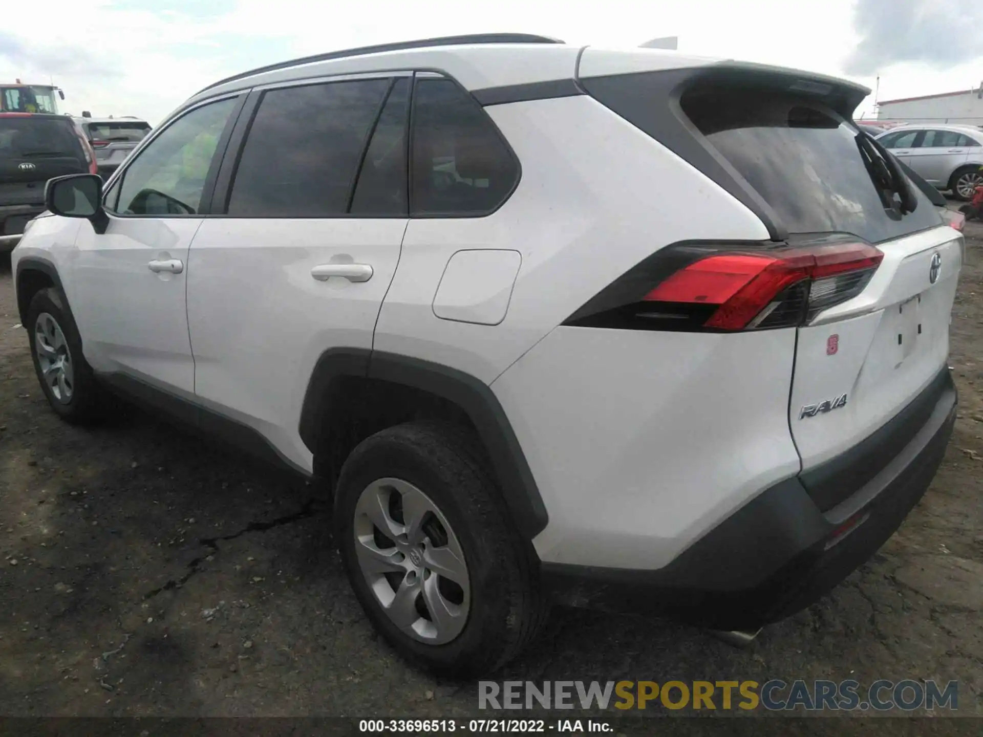 3 Фотография поврежденного автомобиля 2T3H1RFV9KW055472 TOYOTA RAV4 2019