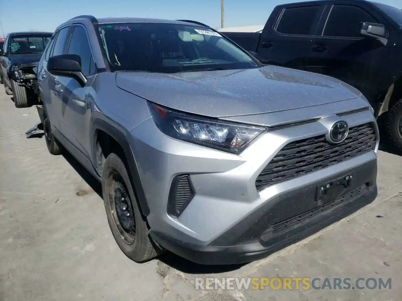 1 Фотография поврежденного автомобиля 2T3H1RFVXKC003298 TOYOTA RAV4 2019