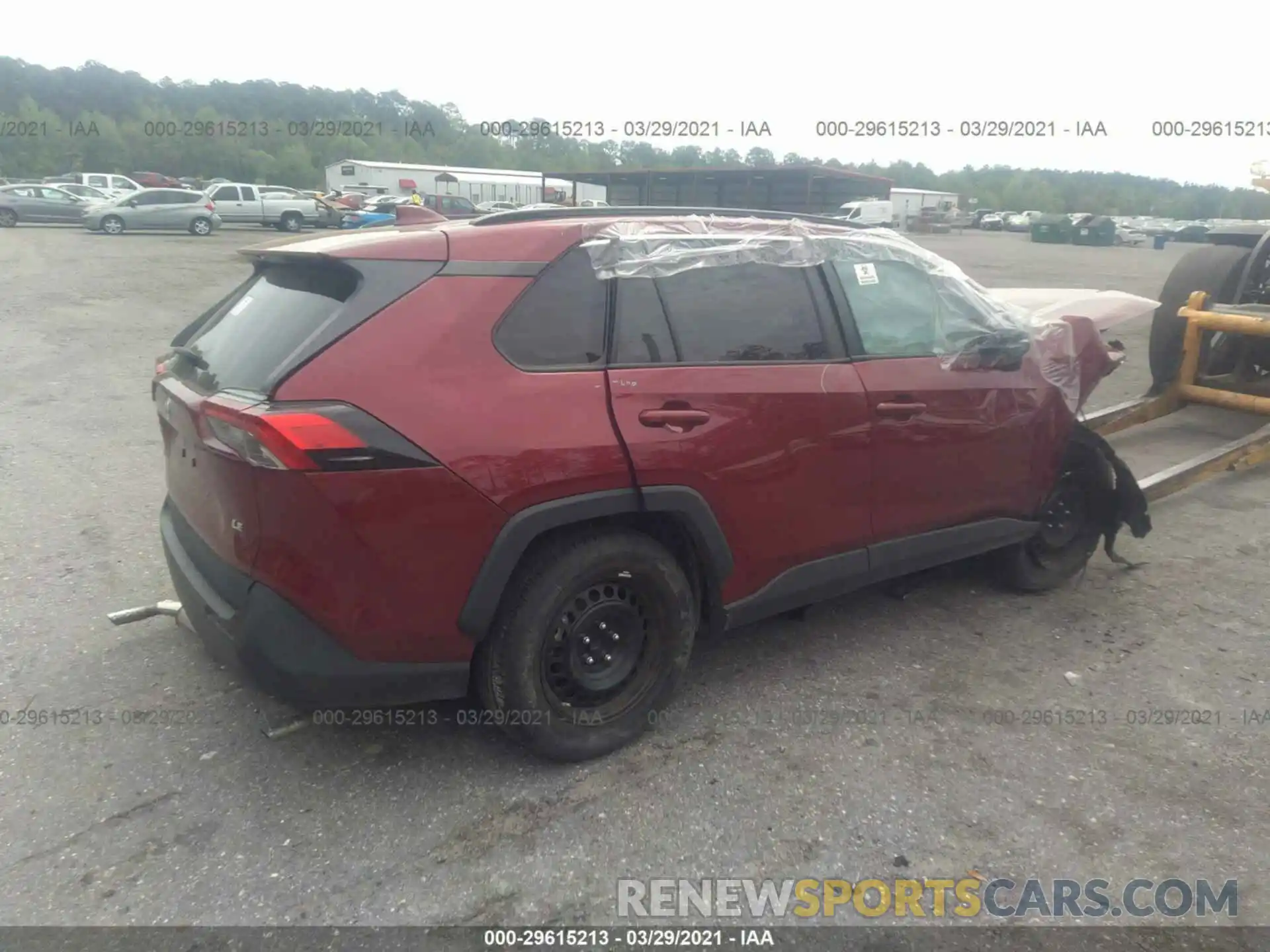 4 Photograph of a damaged car 2T3H1RFVXKC006623 TOYOTA RAV4 2019