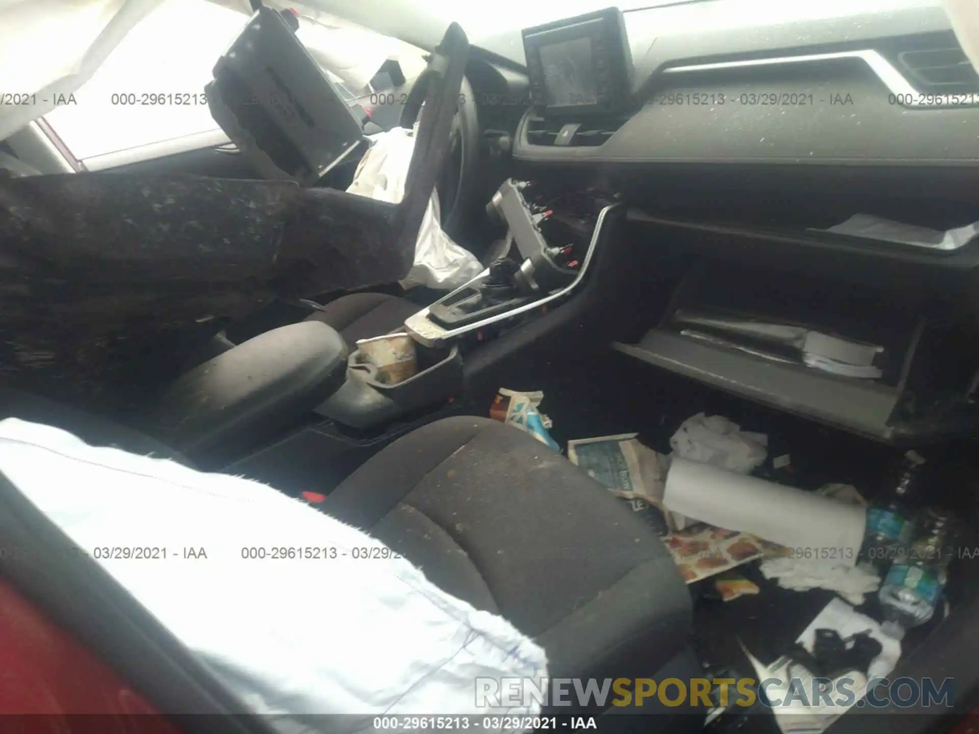 5 Photograph of a damaged car 2T3H1RFVXKC006623 TOYOTA RAV4 2019