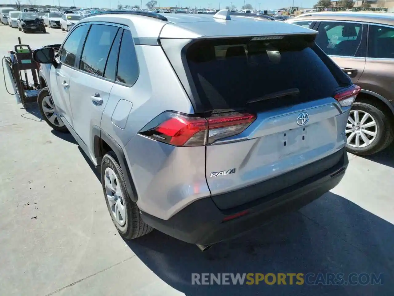 3 Photograph of a damaged car 2T3H1RFVXKC013121 TOYOTA RAV4 2019