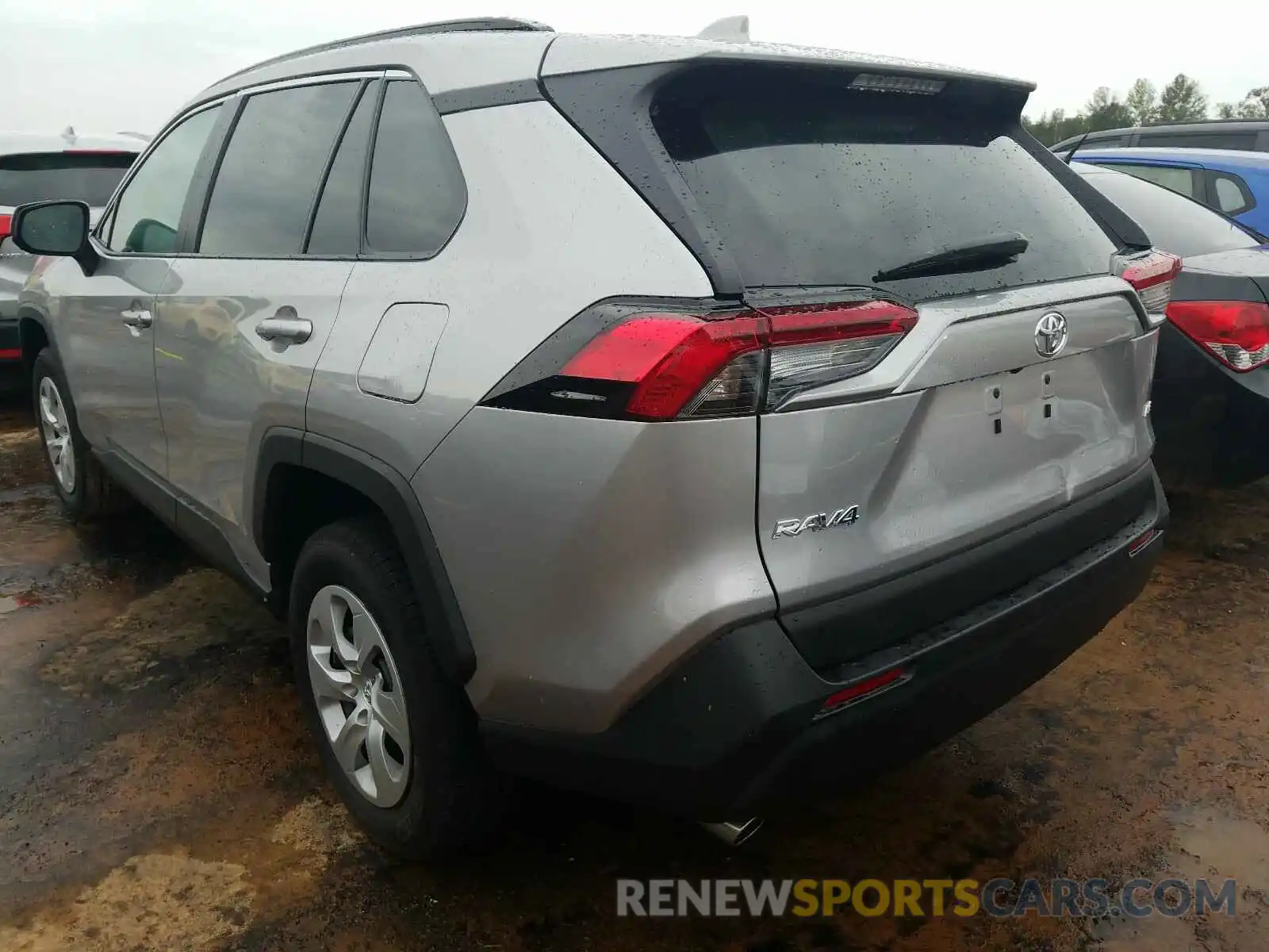 3 Photograph of a damaged car 2T3H1RFVXKC013684 TOYOTA RAV4 2019