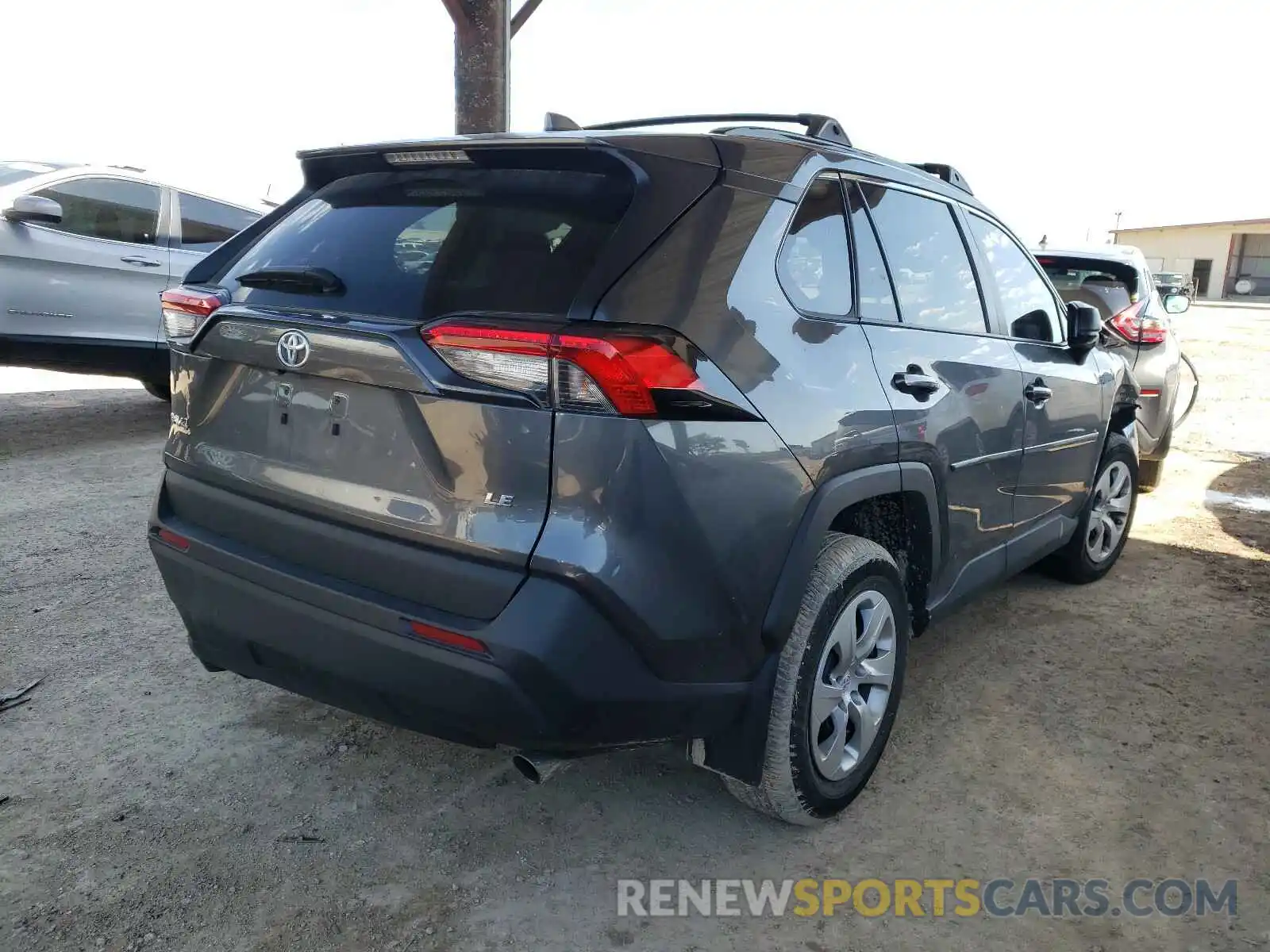 4 Photograph of a damaged car 2T3H1RFVXKC022966 TOYOTA RAV4 2019