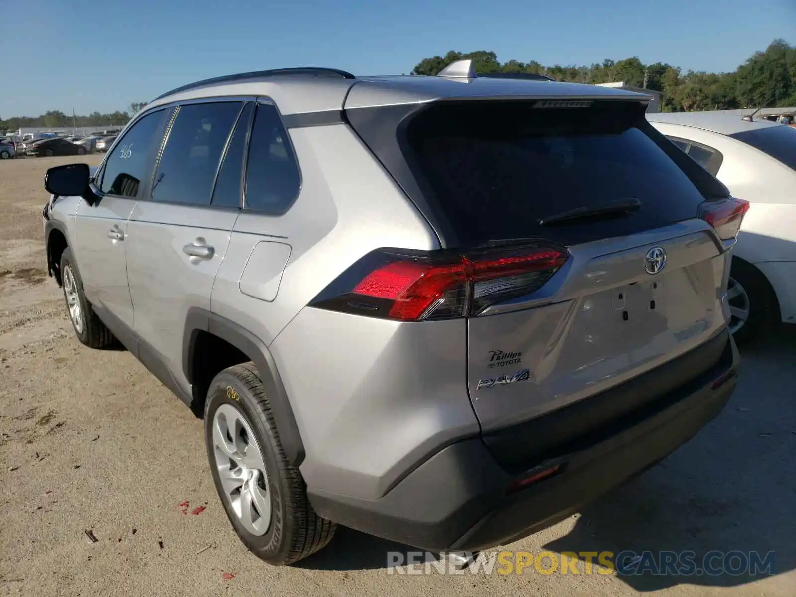 3 Photograph of a damaged car 2T3H1RFVXKC025477 TOYOTA RAV4 2019