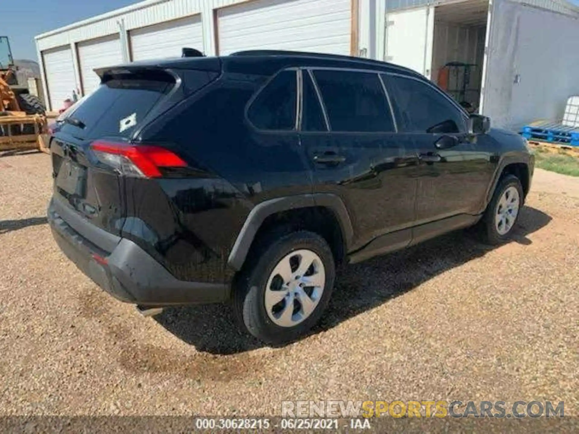 4 Photograph of a damaged car 2T3H1RFVXKC033157 TOYOTA RAV4 2019